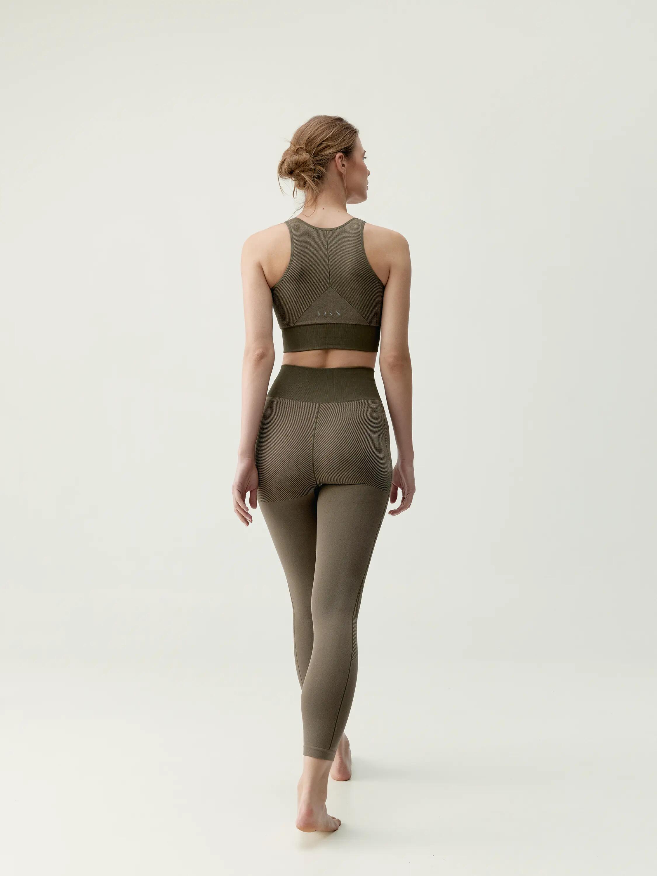 Brassière de sport femme Nube maintien moyen-élevé coussinets amovibles 5/5