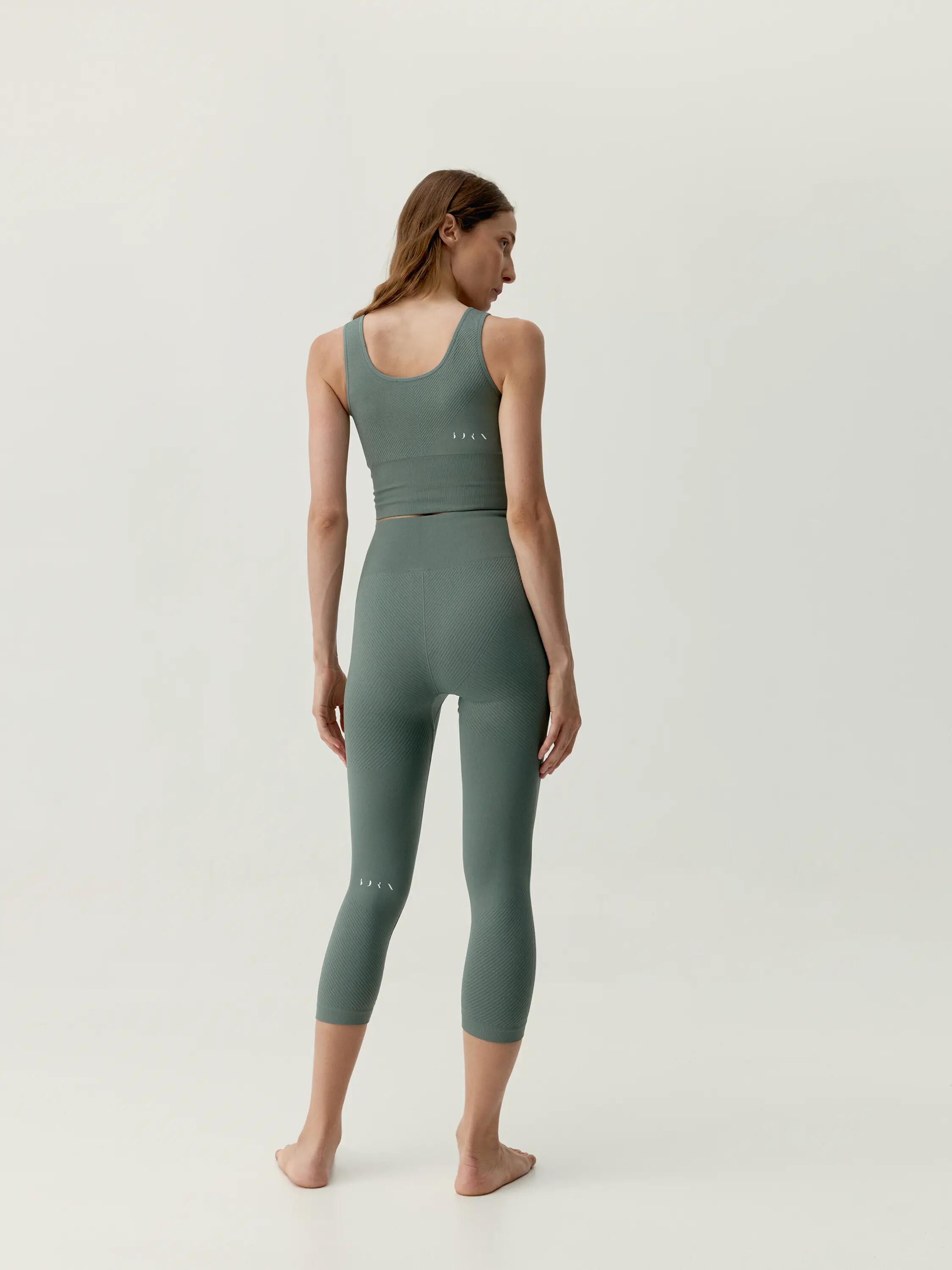 Brassière de sport femme Kitanda maintien moyen bretelles coussinets amovibles 6/7