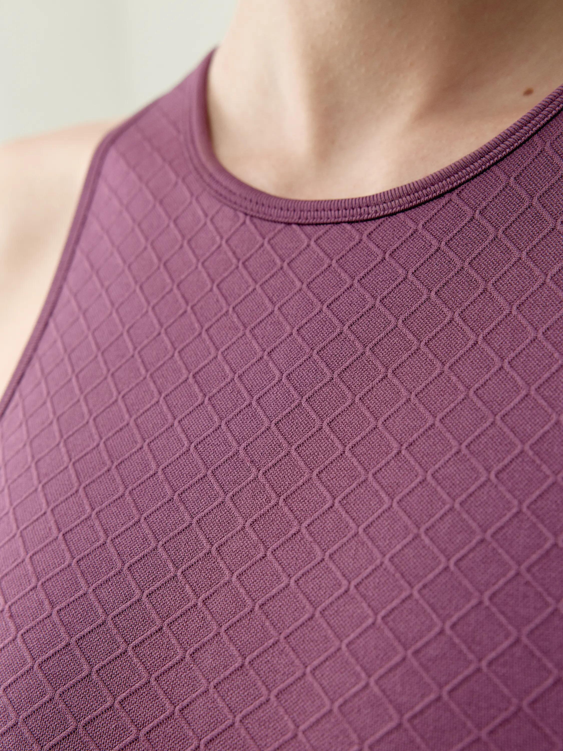 Top desportivo de mulher Eira Sem costuras suporte médio-alto taças removíveis 3/7