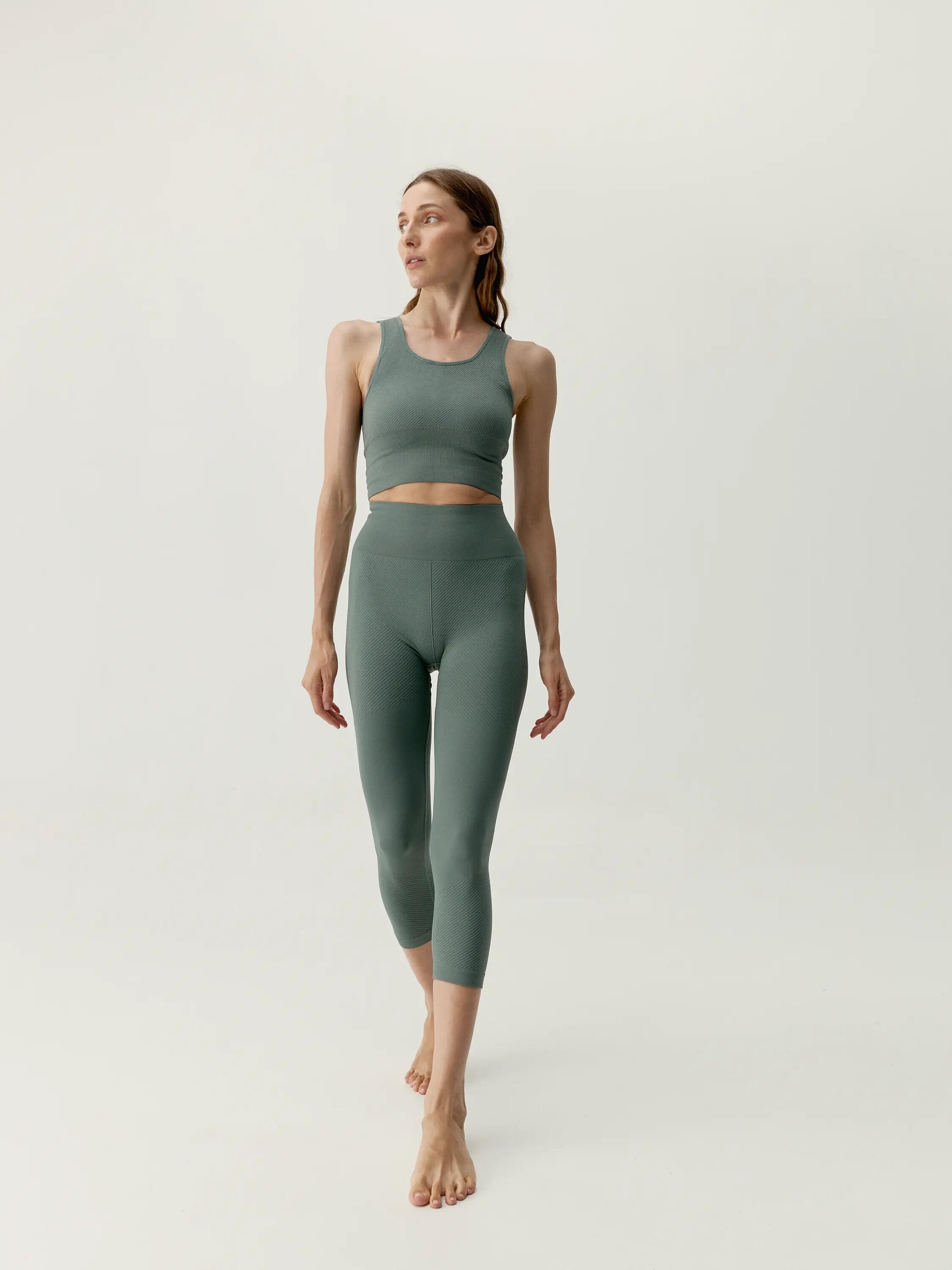 Brassière de sport femme Kitanda maintien moyen bretelles coussinets amovibles 5/7