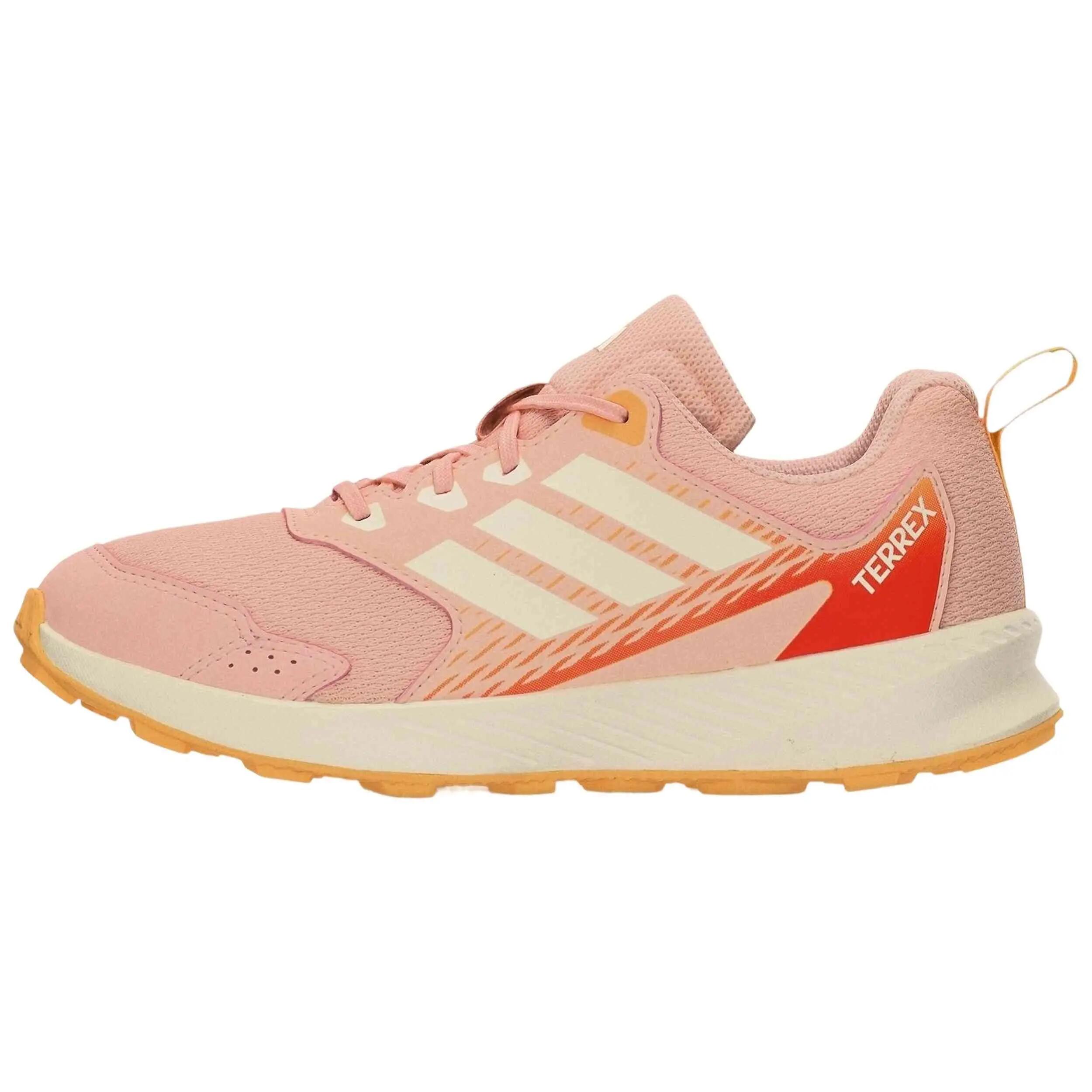 Sapatilhas Adidas modelo Terrex para mulheres 2/4