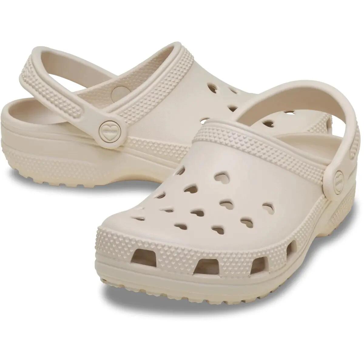 Chodaki Dla Dorosłych Crocs Classic Hearts Cut Out Clog 3/6