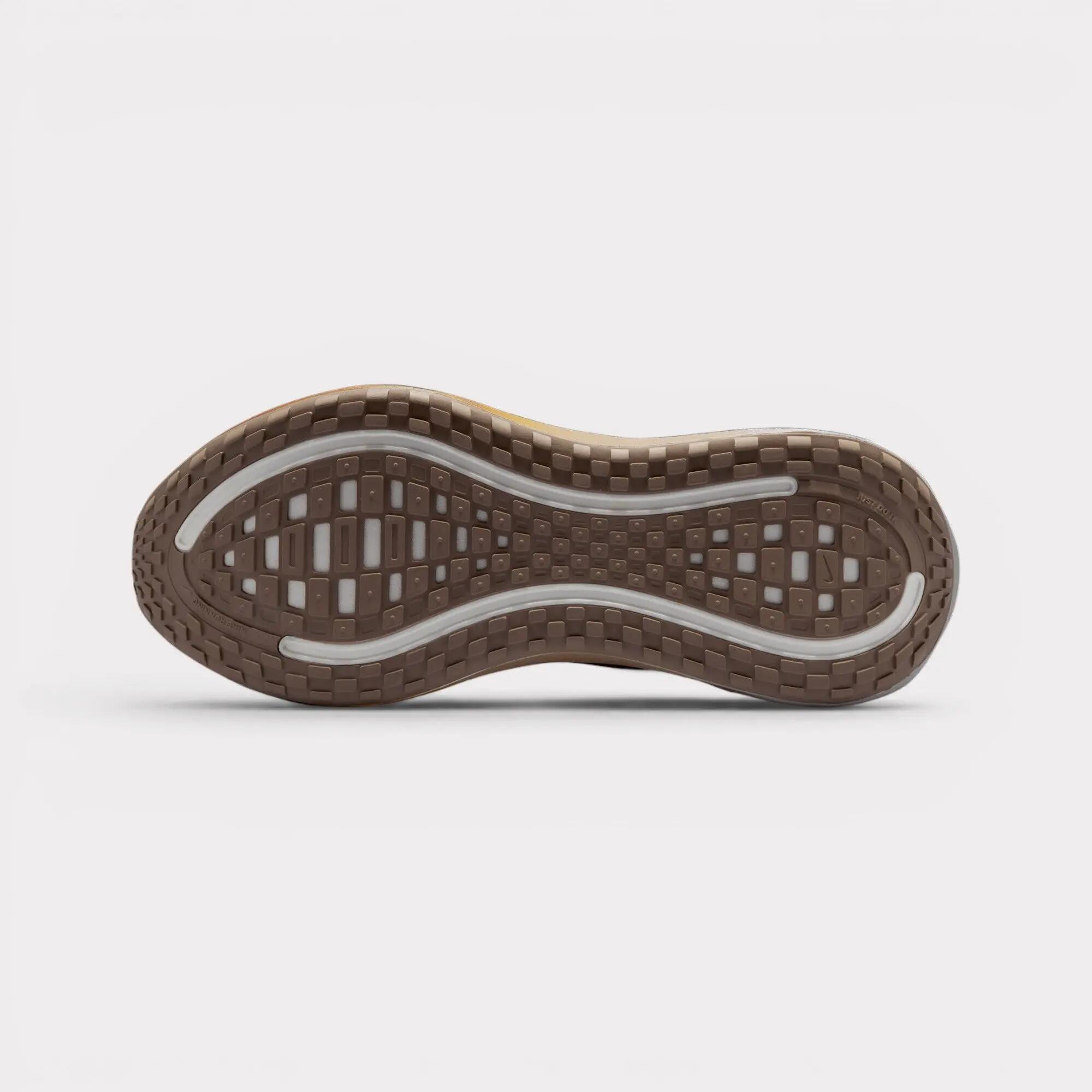 Nike Vomero Plus SP - Cheat Day 6/7