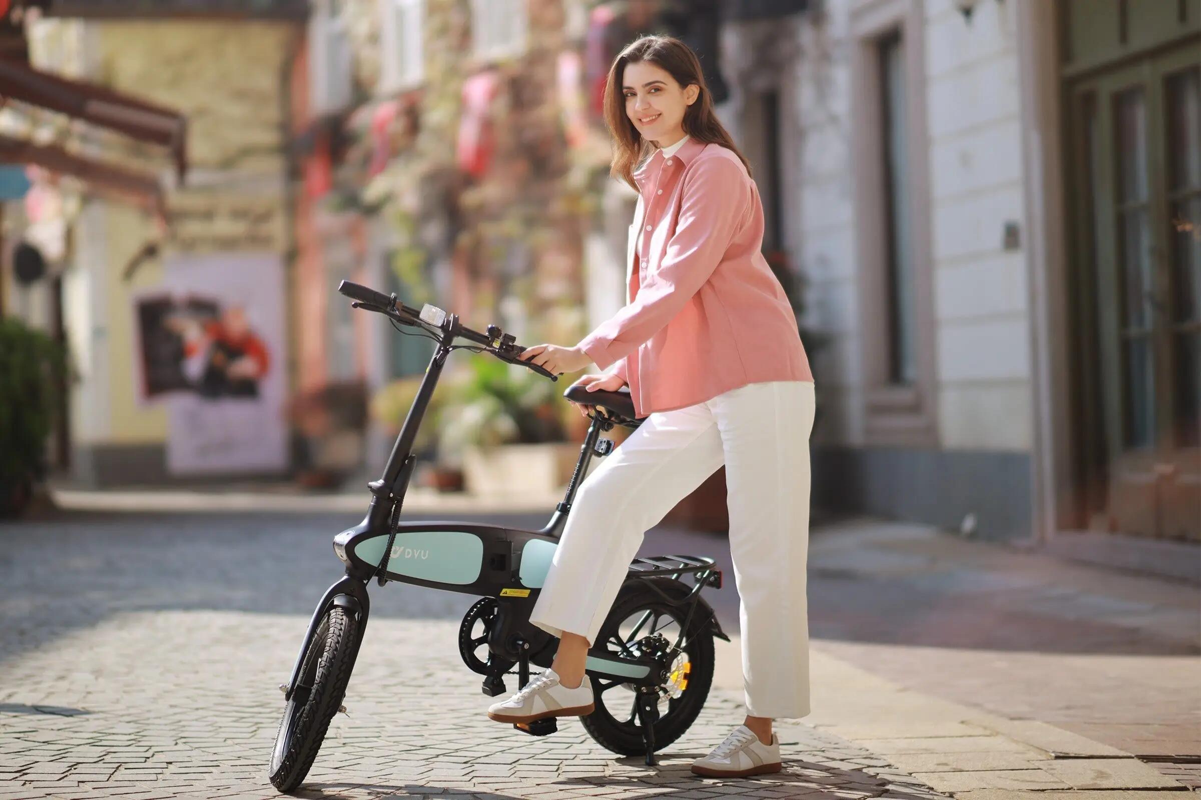 Bicicleta elétrica urbana totalmente dobrável C2 16", 250 W, 48 V 7,5 Ah 6/7
