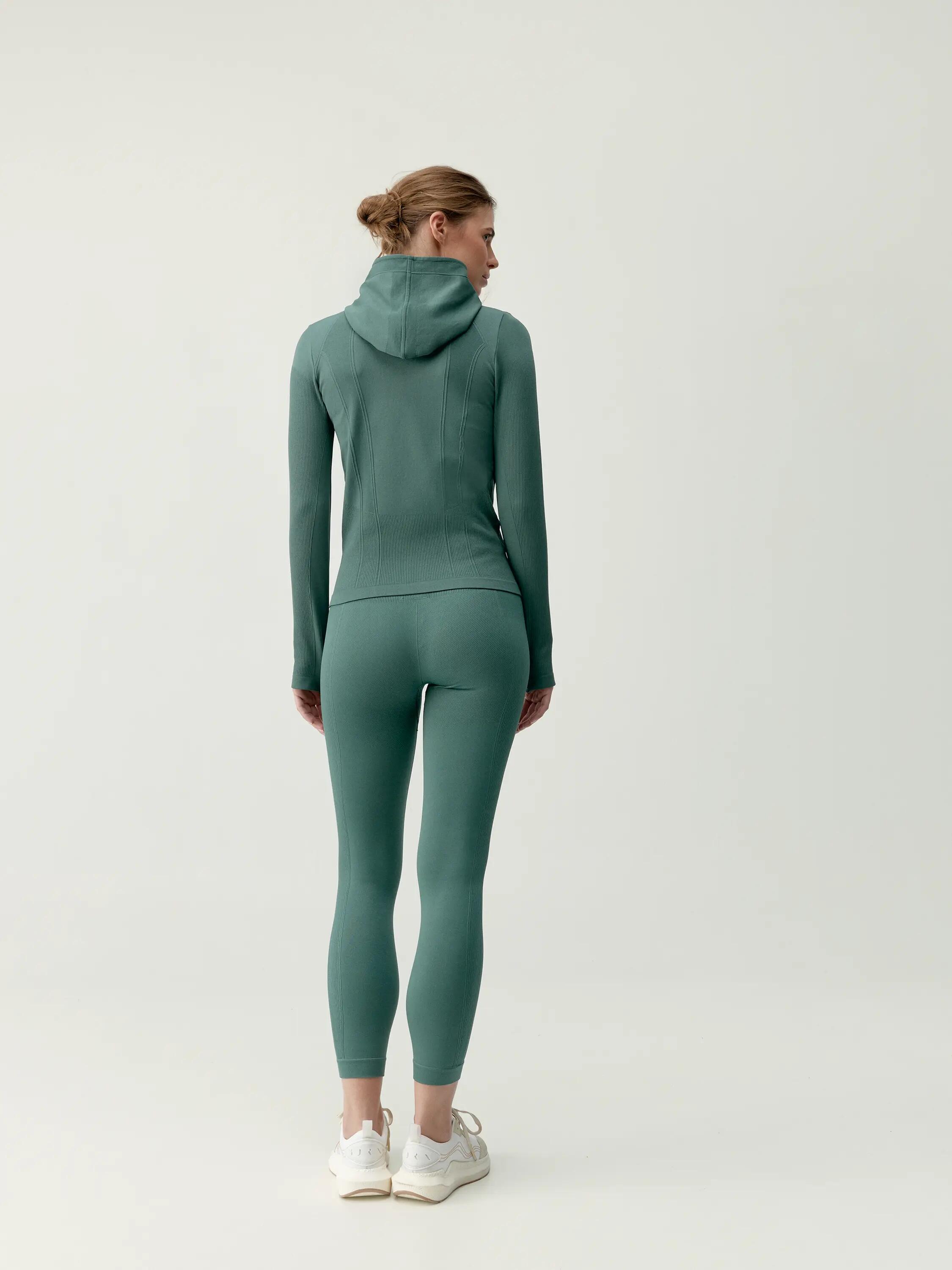 Veste de sport femme Viveka à capuche effet gainant 6/6