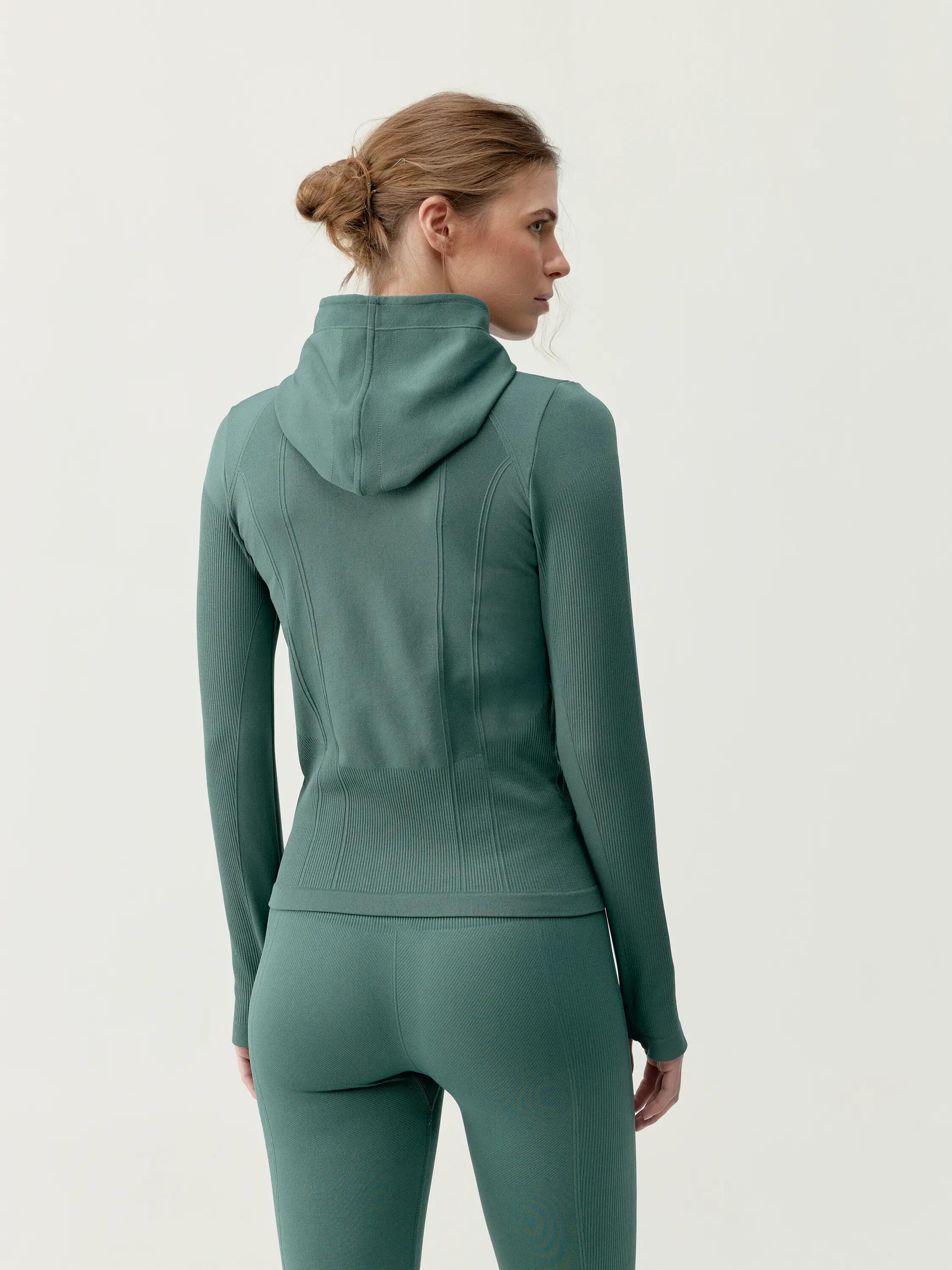 Veste de sport femme Viveka à capuche effet gainant 2/6