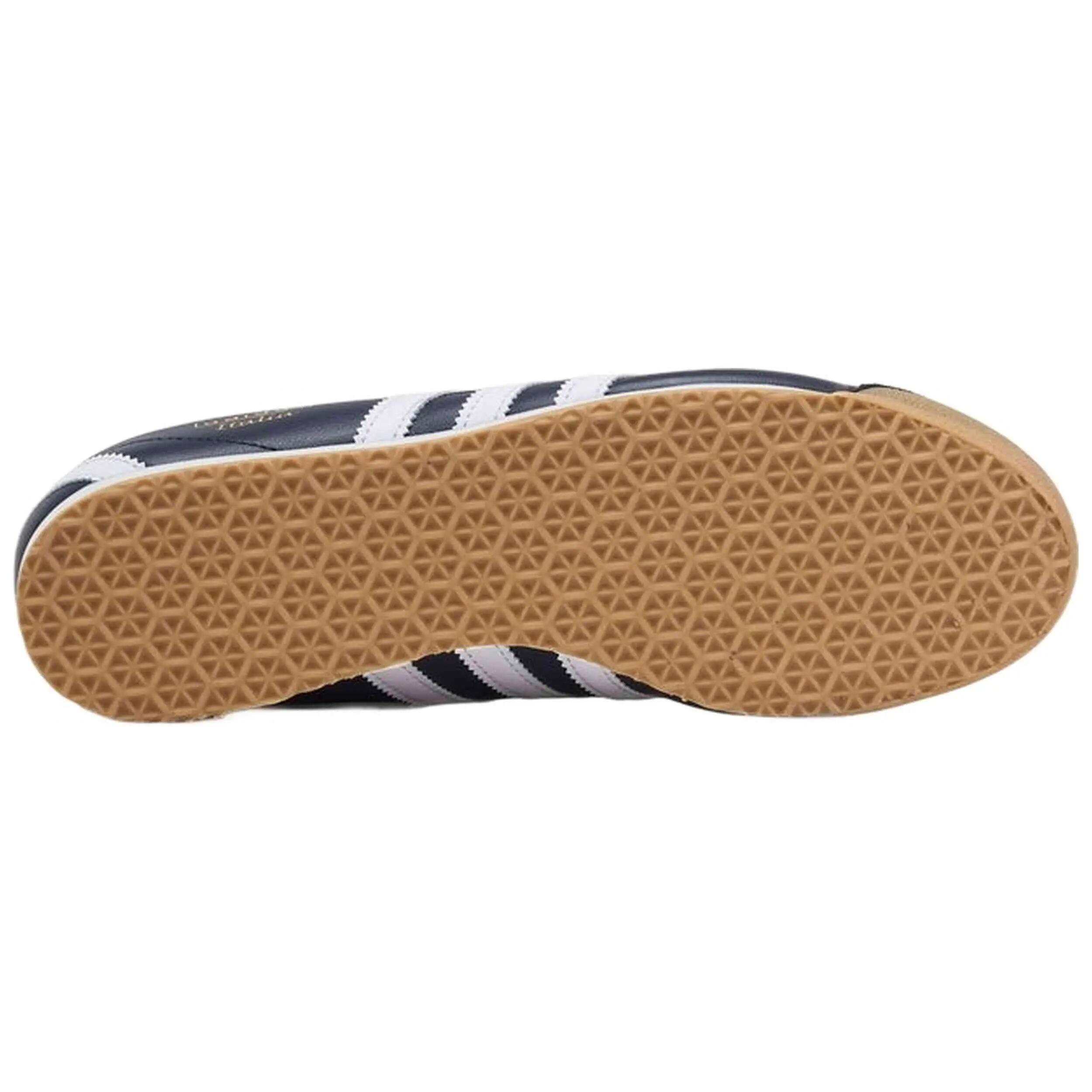 Baskets Adidas modèle JS1326 pour unisexe 4/5
