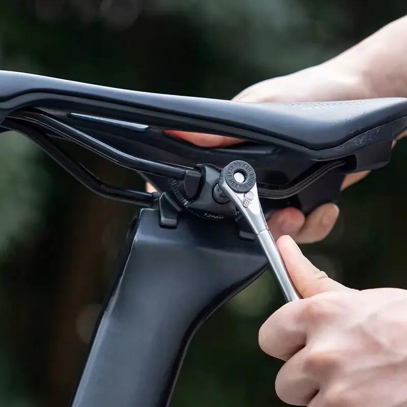 Zestaw narzędzi rowerowych grzechotka 8w1 bity etui do roweru 120g Rockbros 4/7
