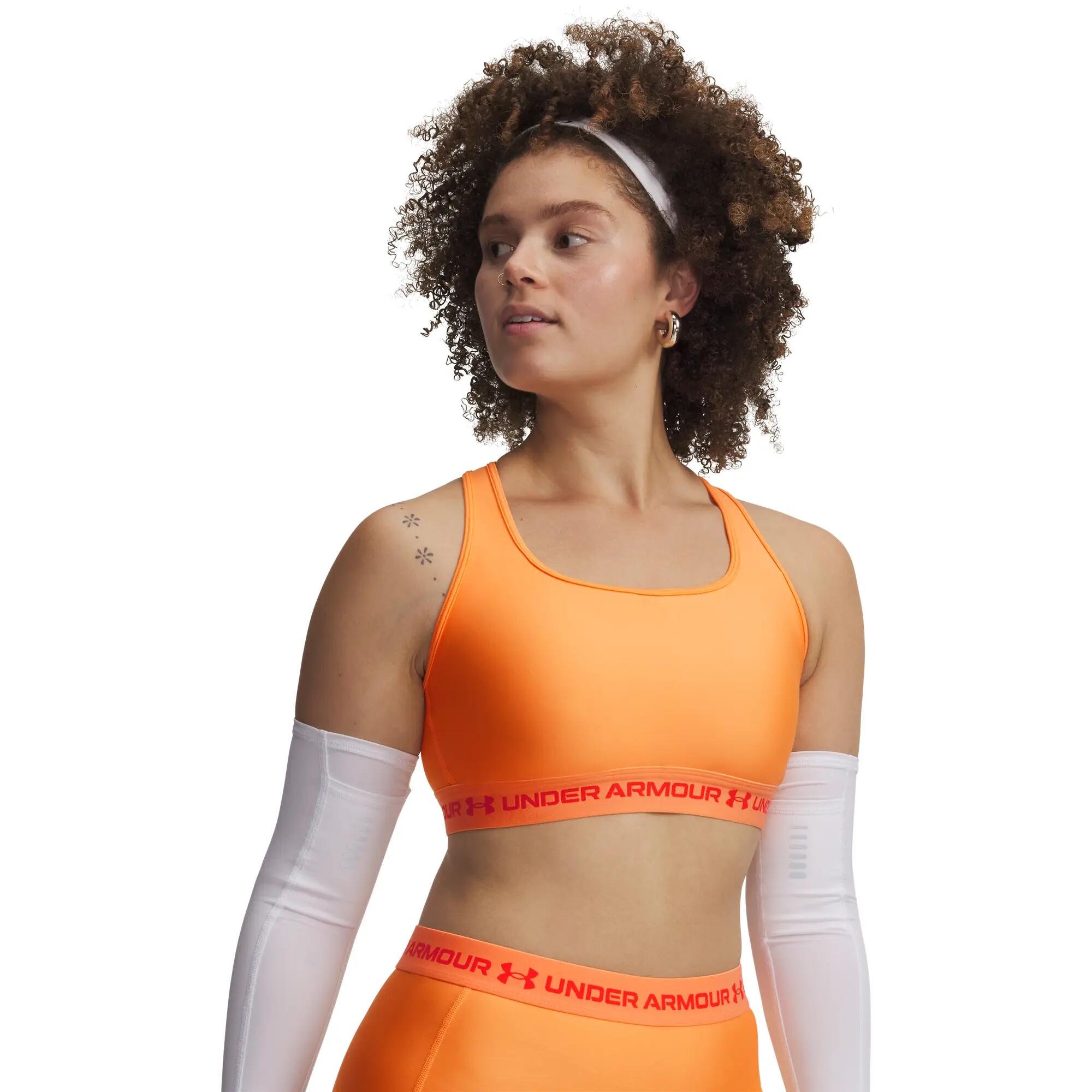 UNDER ARMOUR picture