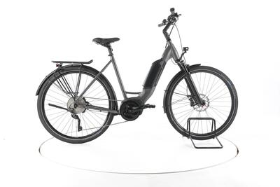 Tweedehands - stevens e-triton trekking e-bike lage instap - goed