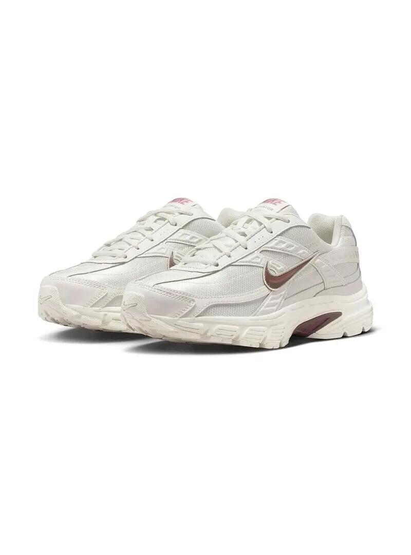 Baskets Femme Gris Nike 6/7