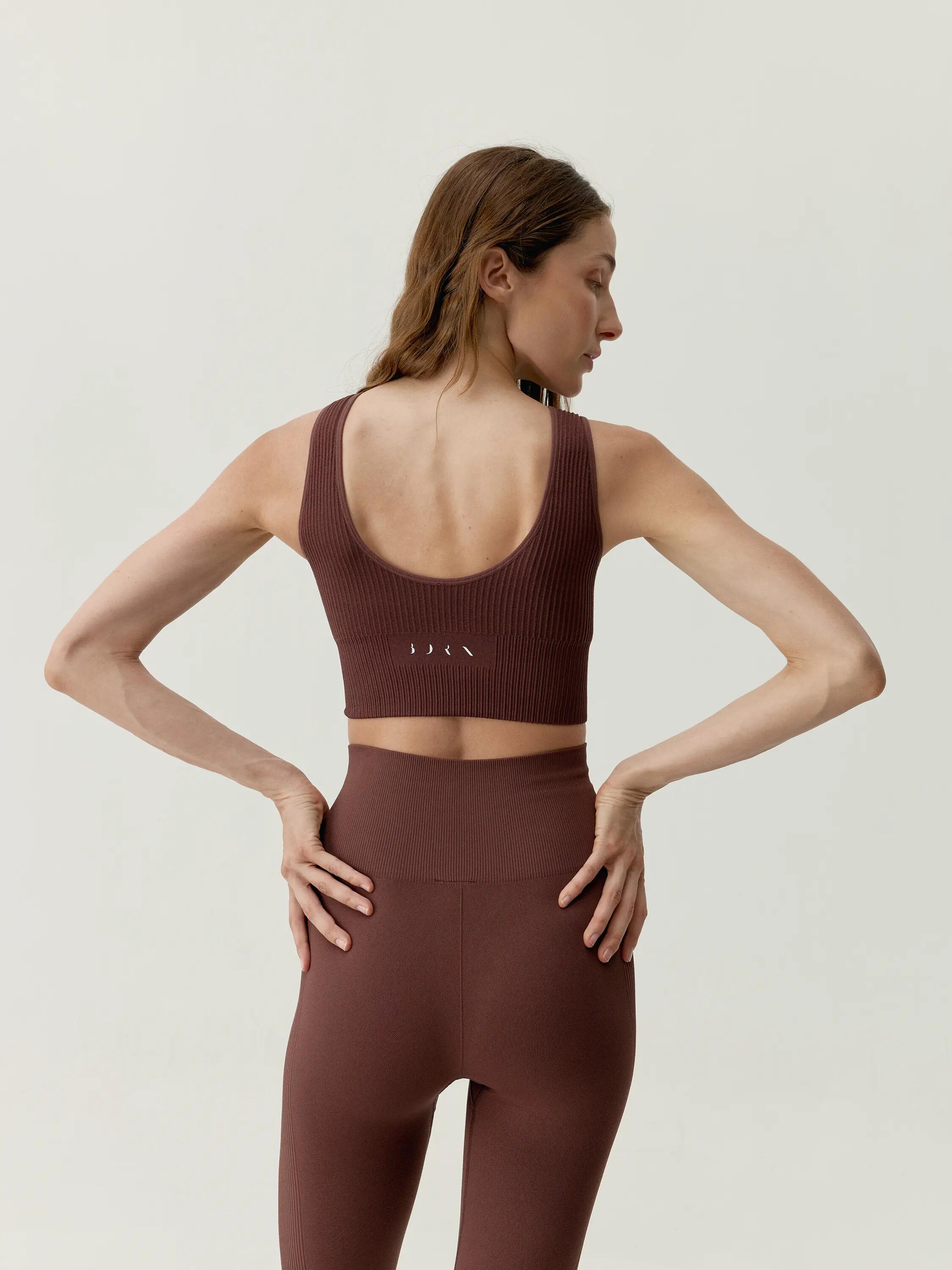 Top deportivo de mujer Flow Sin costuras sujeción media copas extraíbles 2/6