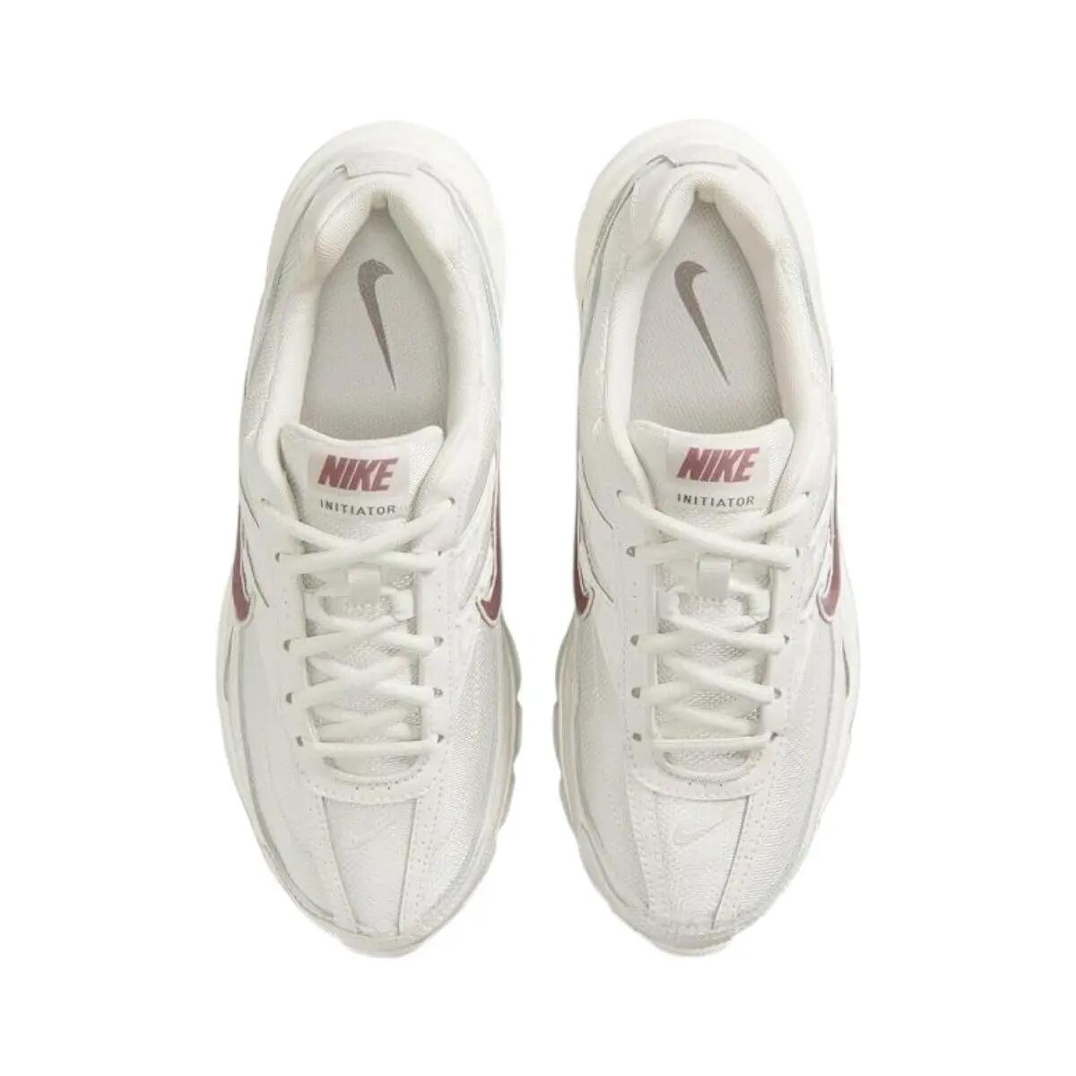 Baskets Femme Gris Nike 4/7