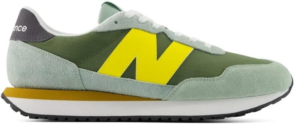 NEW BALANCE picture