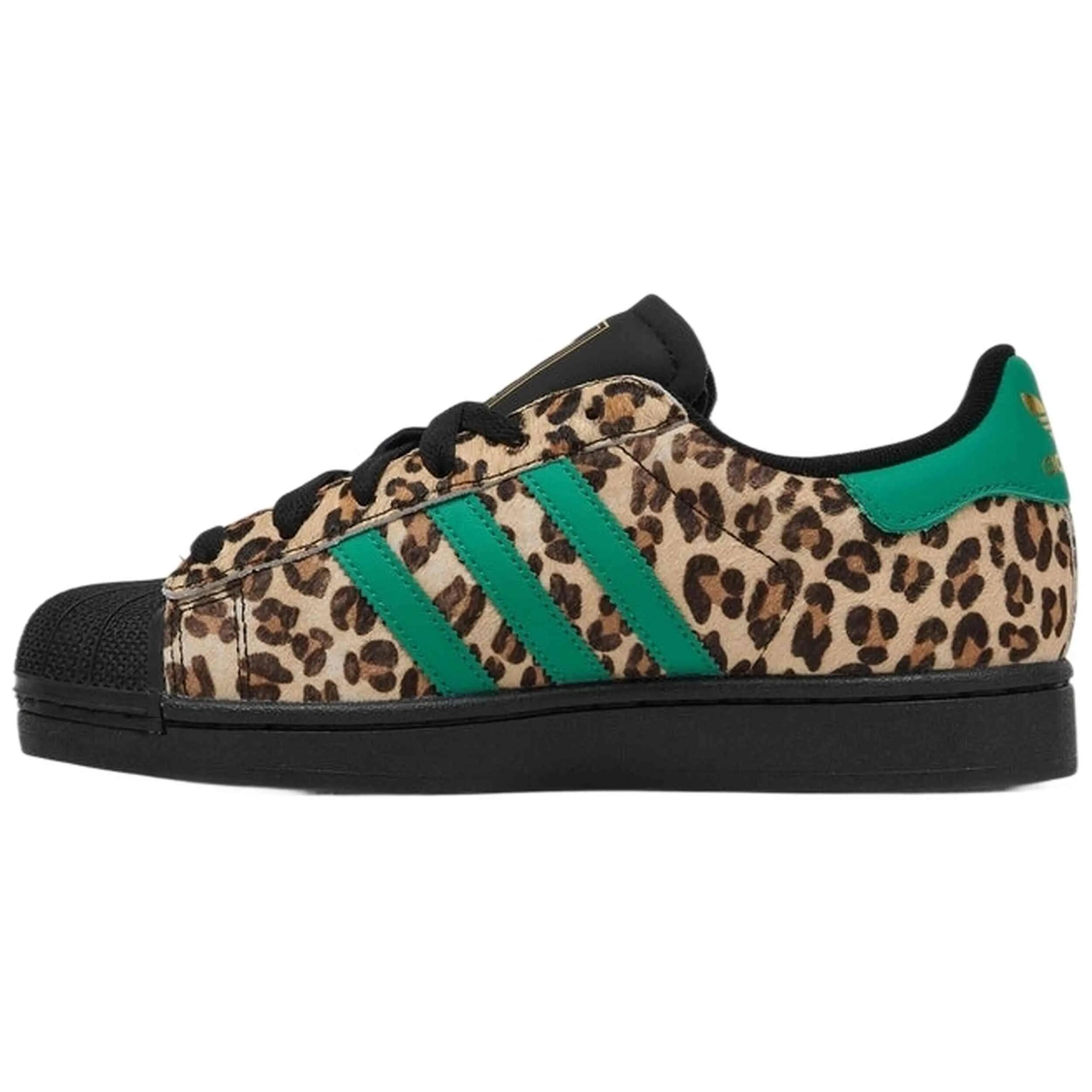 Baskets Adidas modèle JP8165 pour femmes 2/5