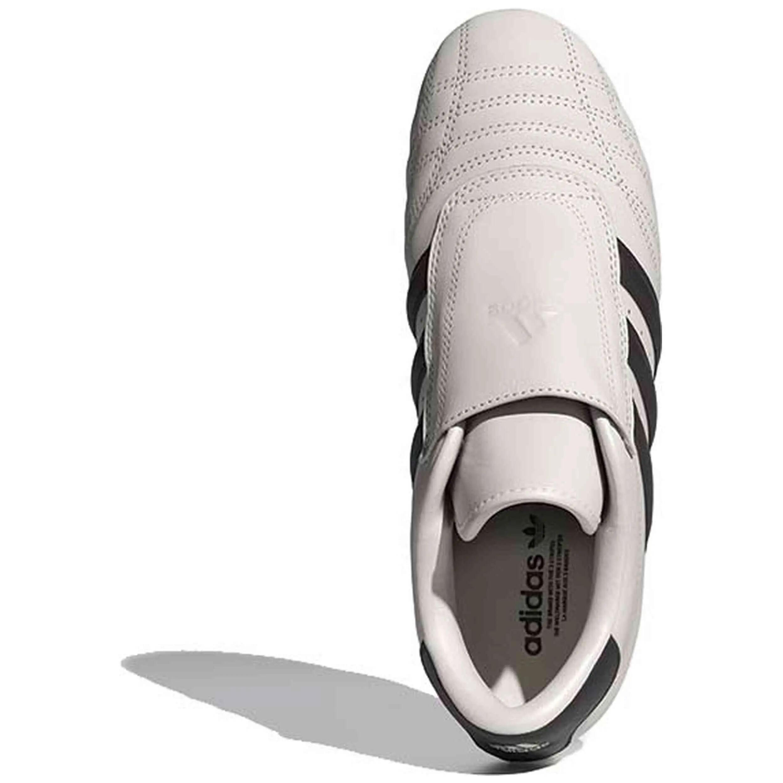 Sapatilhas Adidas modelo Adidas Taekwondo W "Off White" para mulheres 3/5