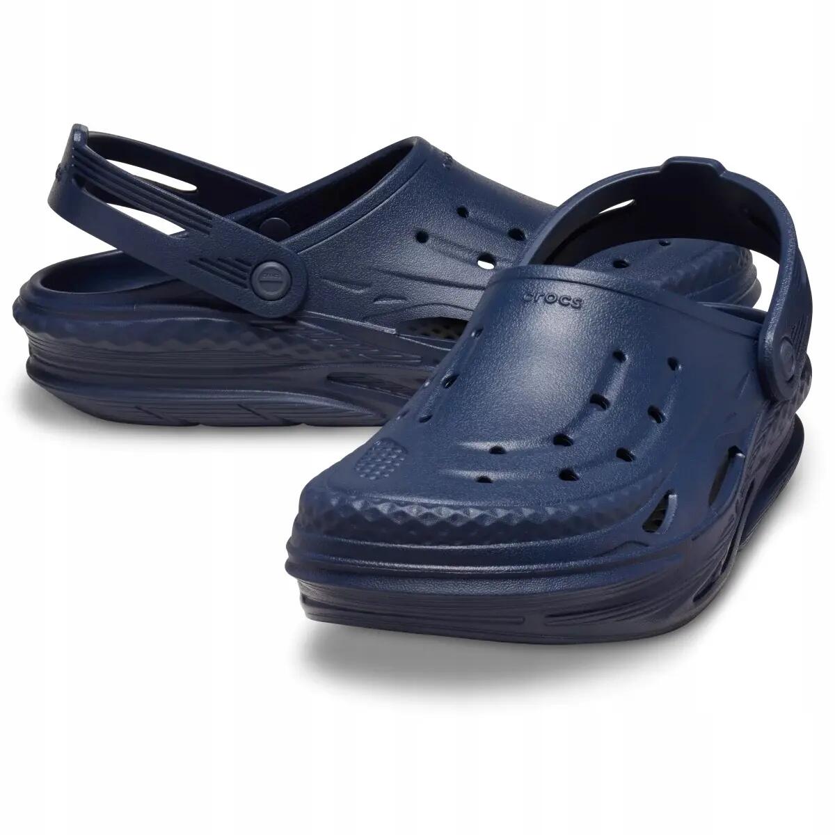 Felnőtt vízi klumpa puha talpú Crocs Off Grid Clog 2/6