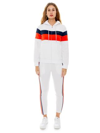 Survêtements de sport pour femmes
