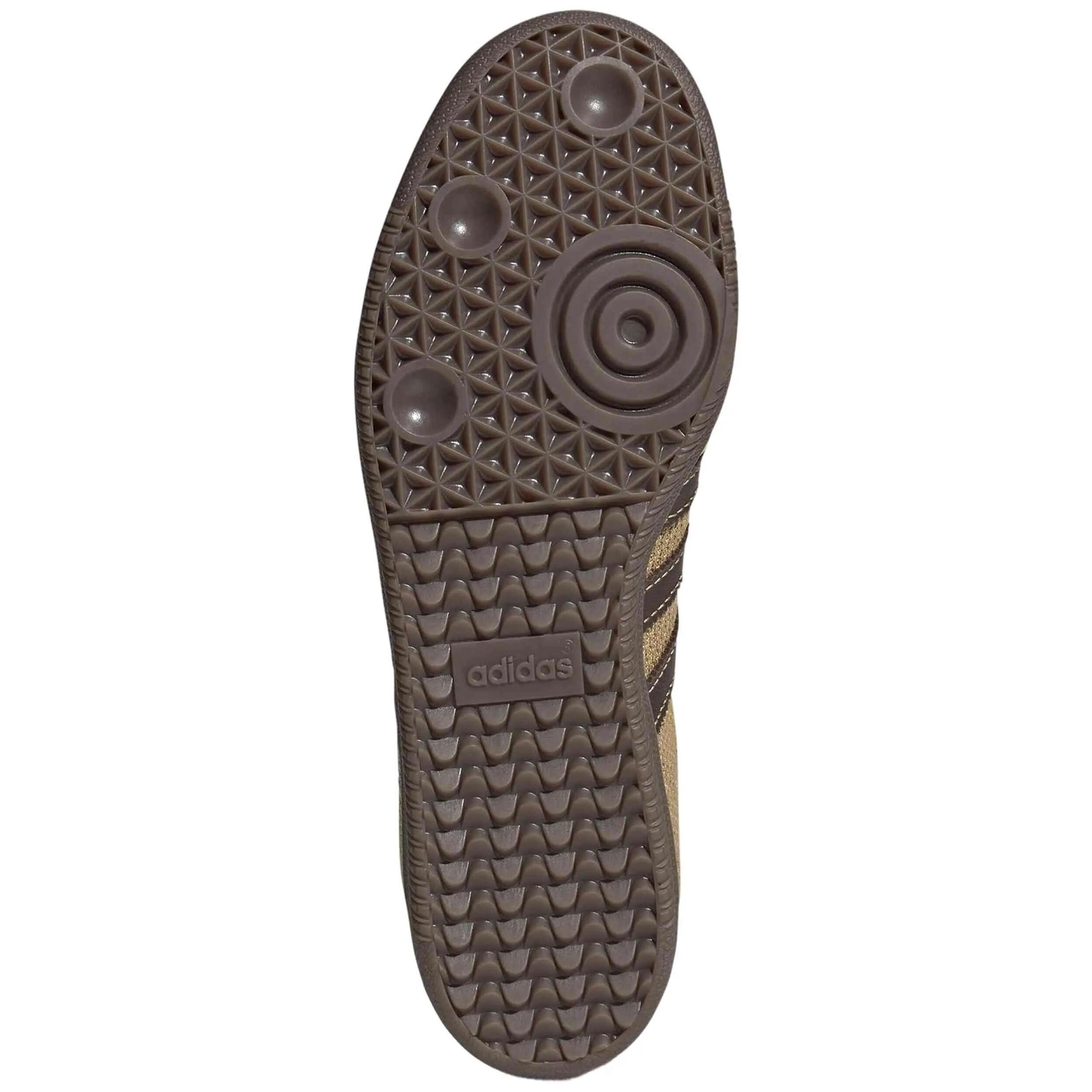 Scarpe Adidas modello JR0884 per uomini 4/5