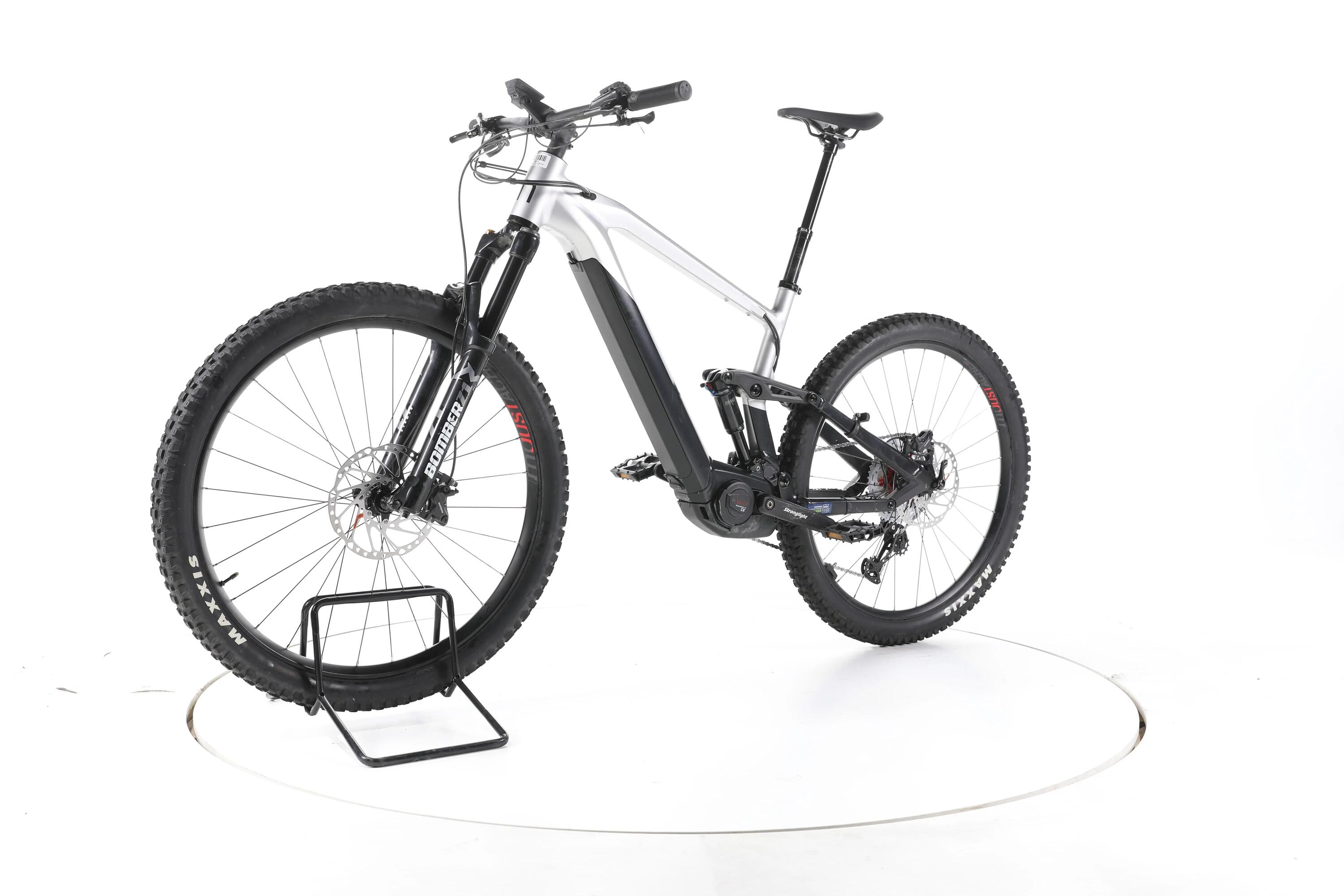 Segunda vida - Moustache Bikes Trail 5 E-Bike Fully - Em muito bom estado. 5/7
