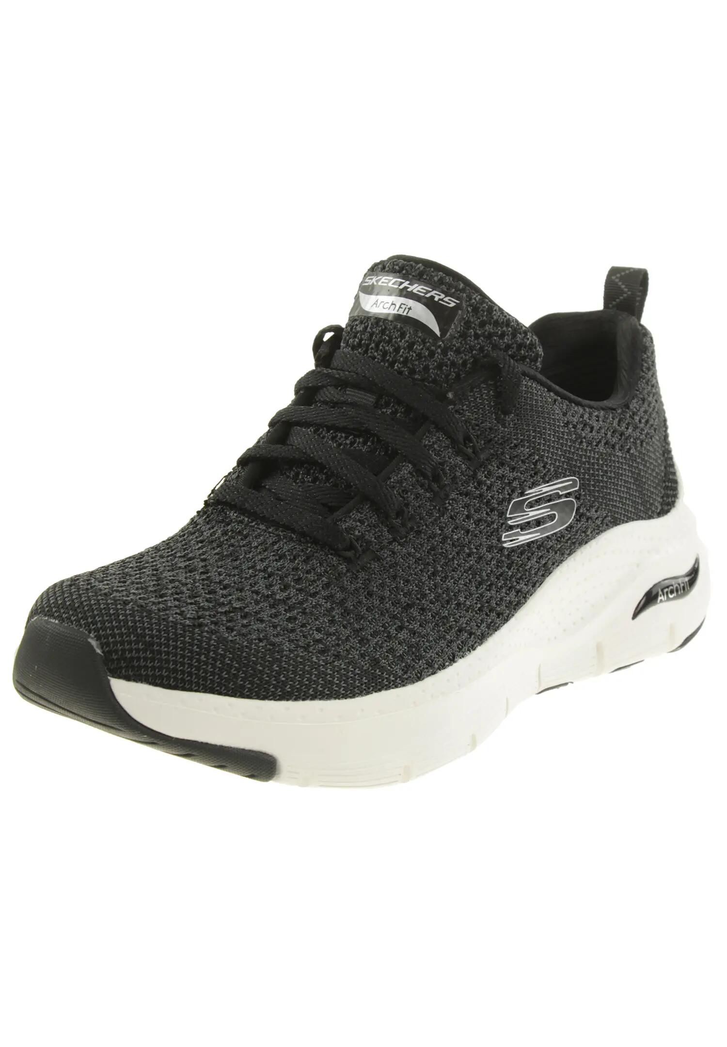 SKECHERS picture