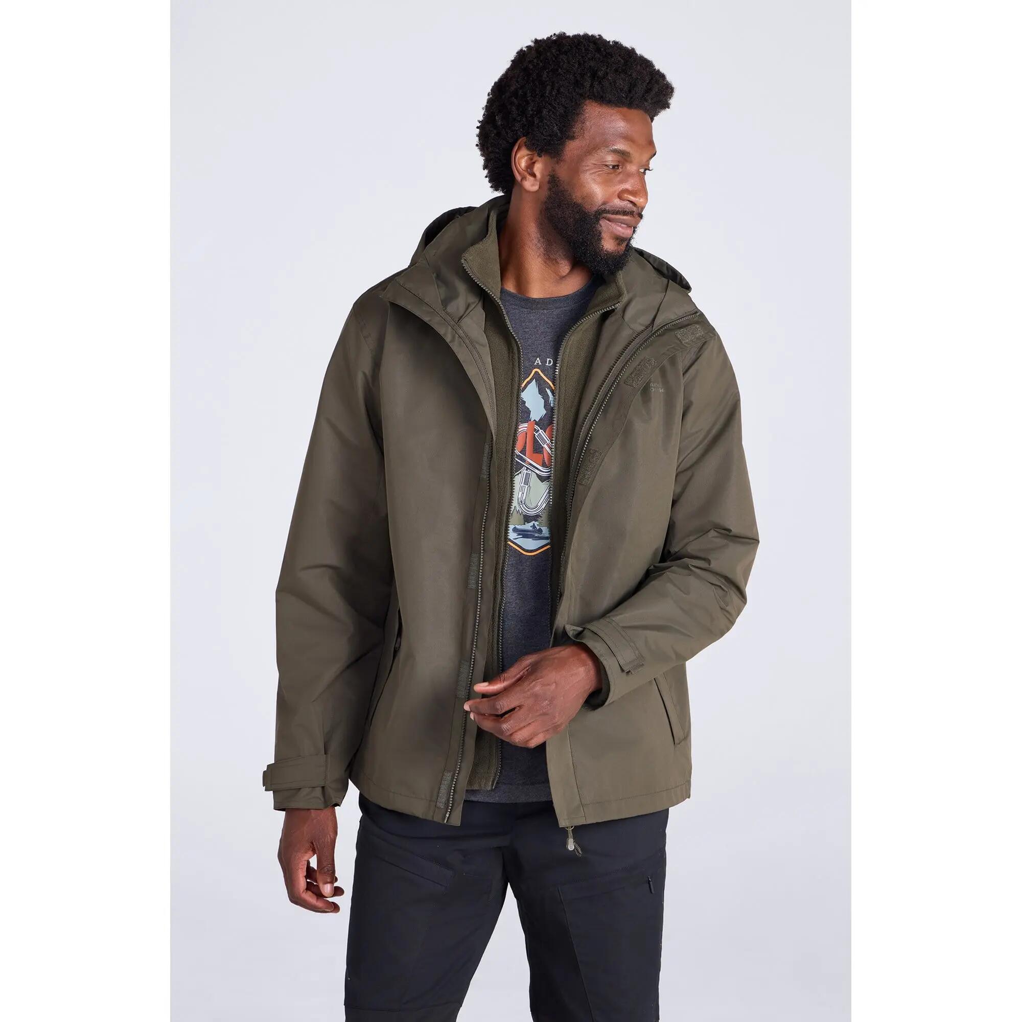 MOUNTAIN WAREHOUSE picture