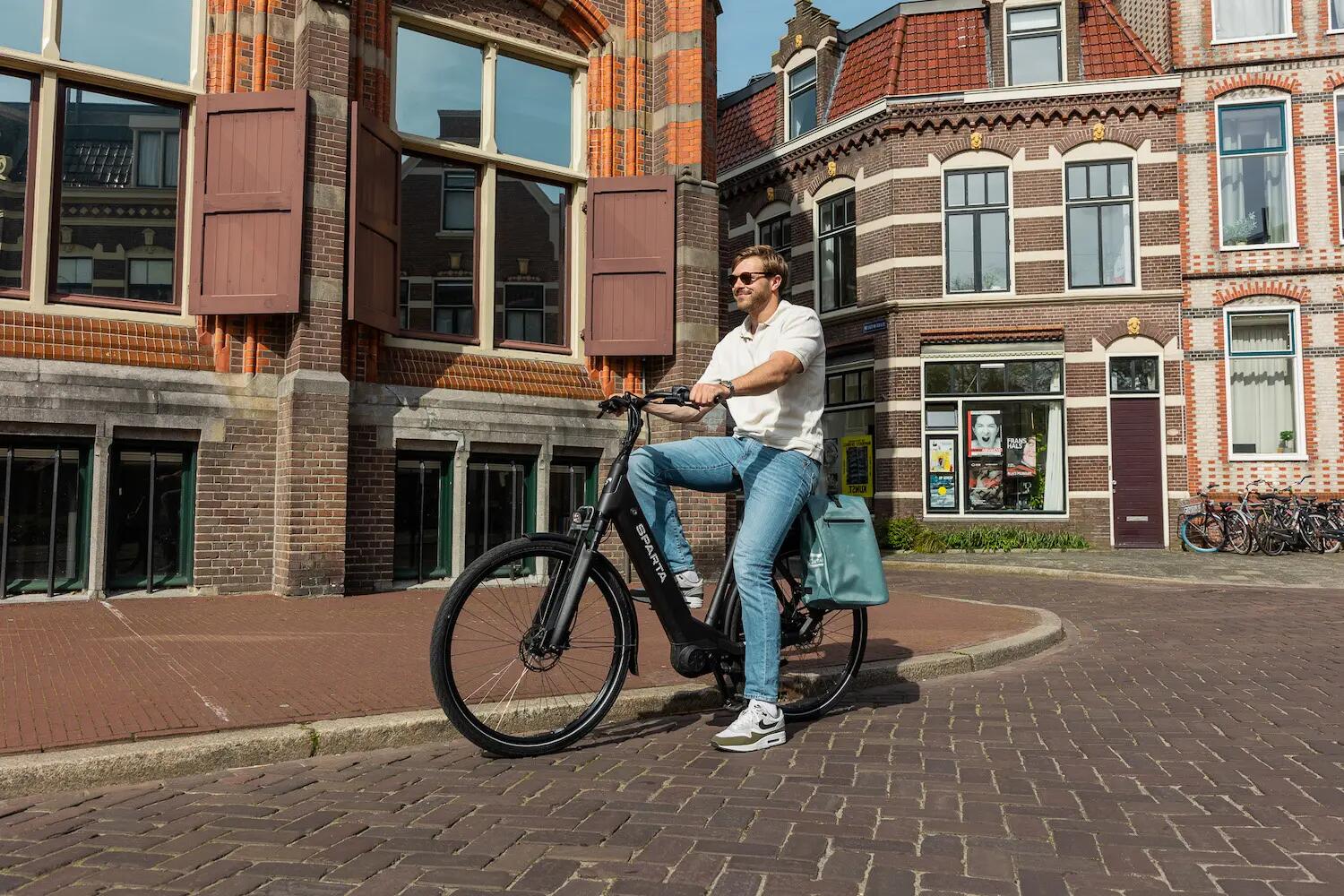 Voltano Luxe E-bike Fietstas / Rugtas - Ice Blauw - 28L - Laptopvak 2/7