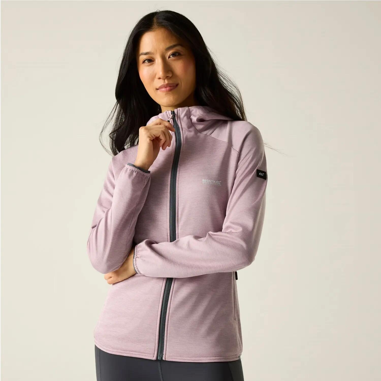 Capa intermedia elástica con capucha y cremallera completa Ferna Marl para mujer 2/7