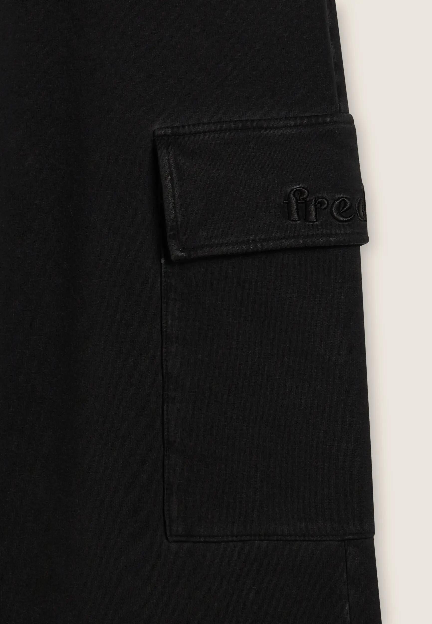 Pantalon cargo à jambe large, teint à froid 7/7