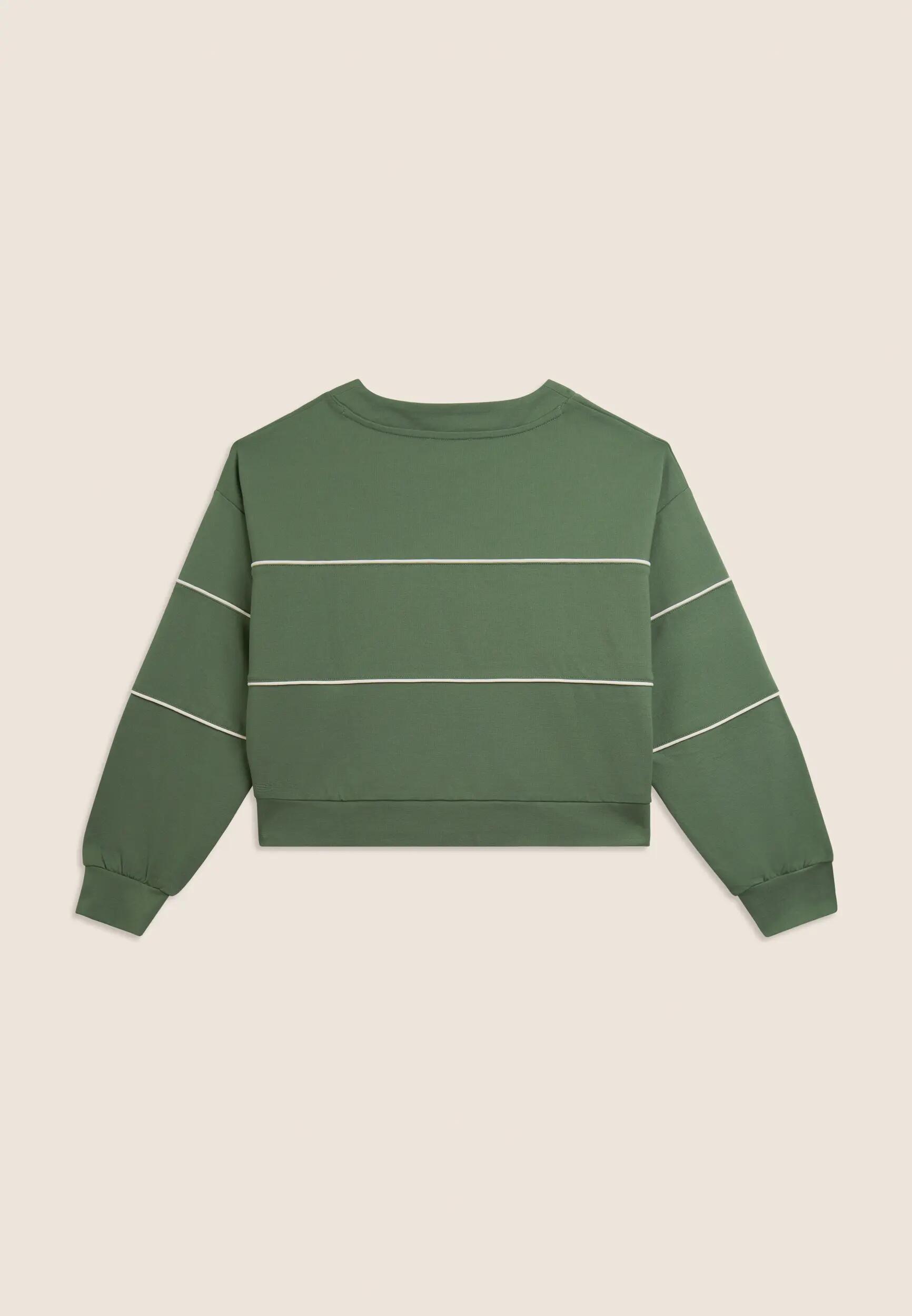 Sweat-shirt à coupe courte et confortable avec maxi logo brodé 5/6