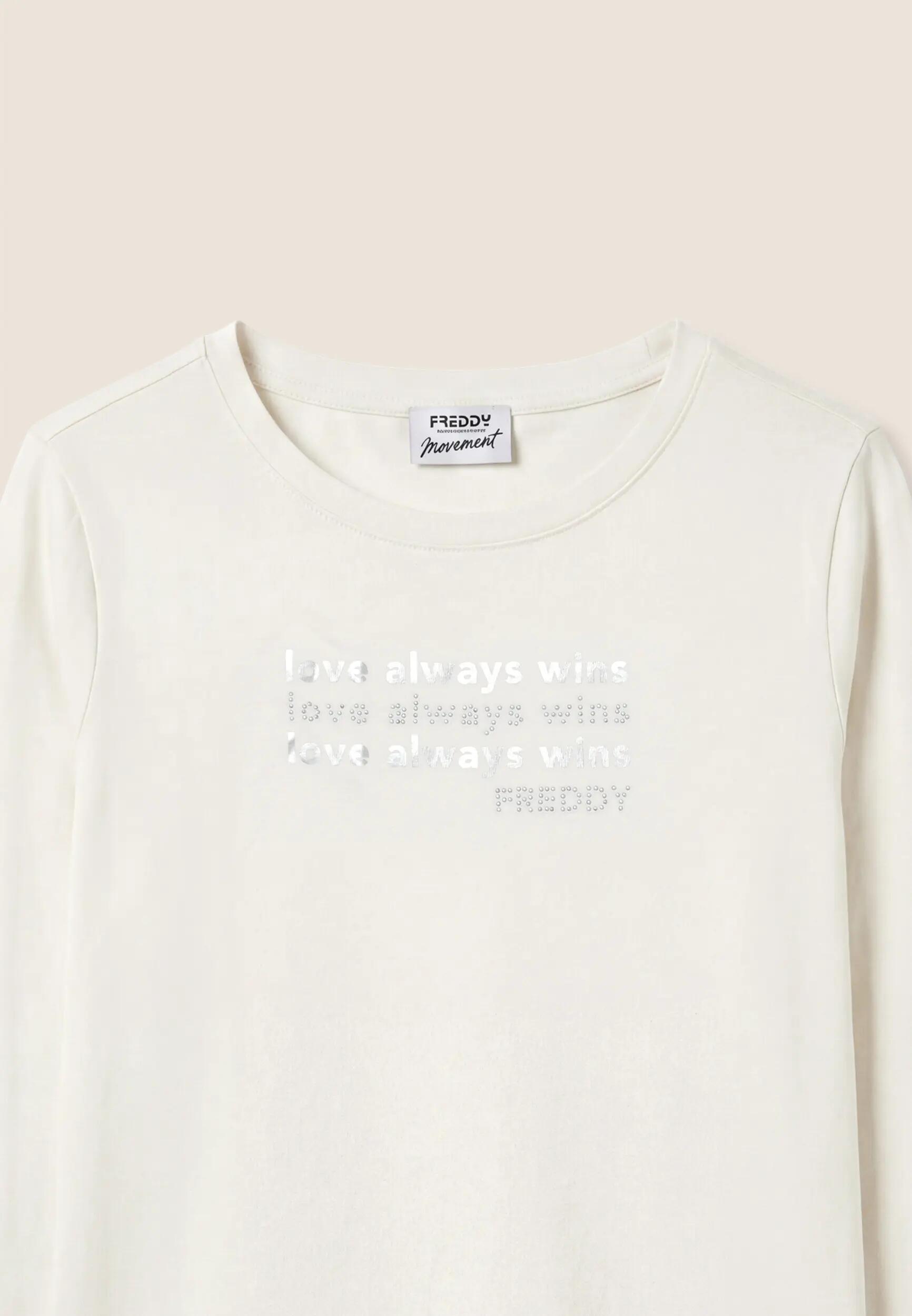 T-shirt lange mouwen "Love Always Win" met kraaltjes 6/6