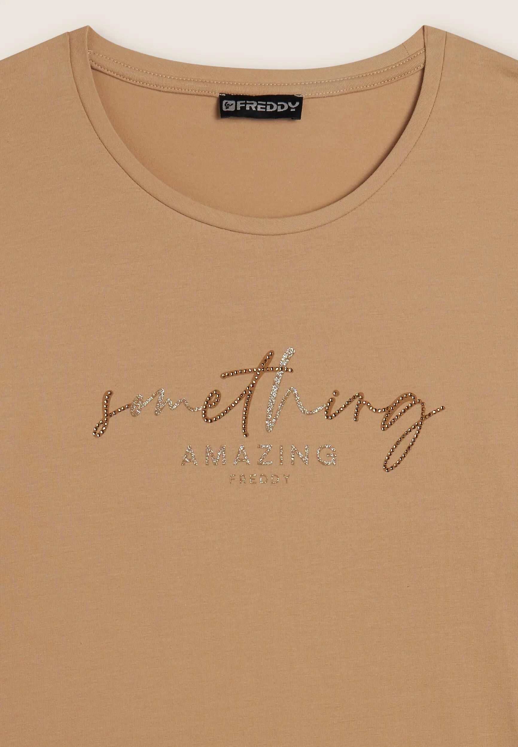 T-shirt à manches longues avec l’inscription « Something Amazing » 5/5