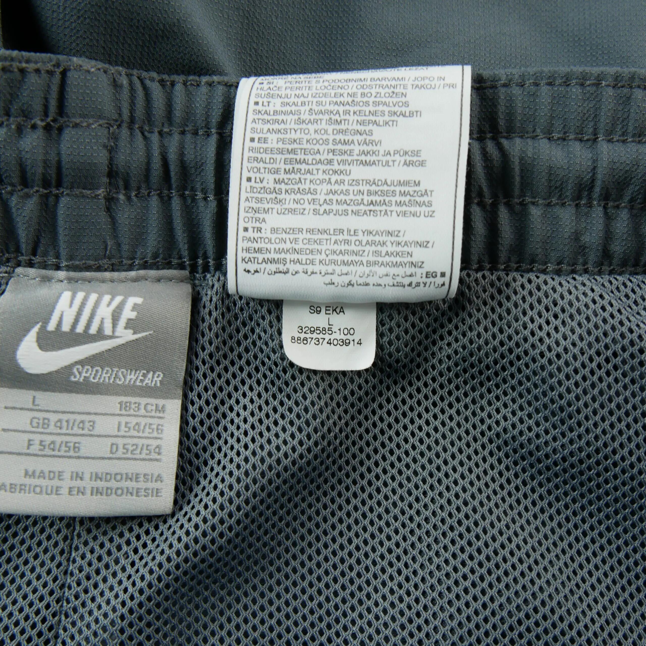 Second hand - Joggings Uomo Regular Fit Y2K - Stato molto buono 7/7