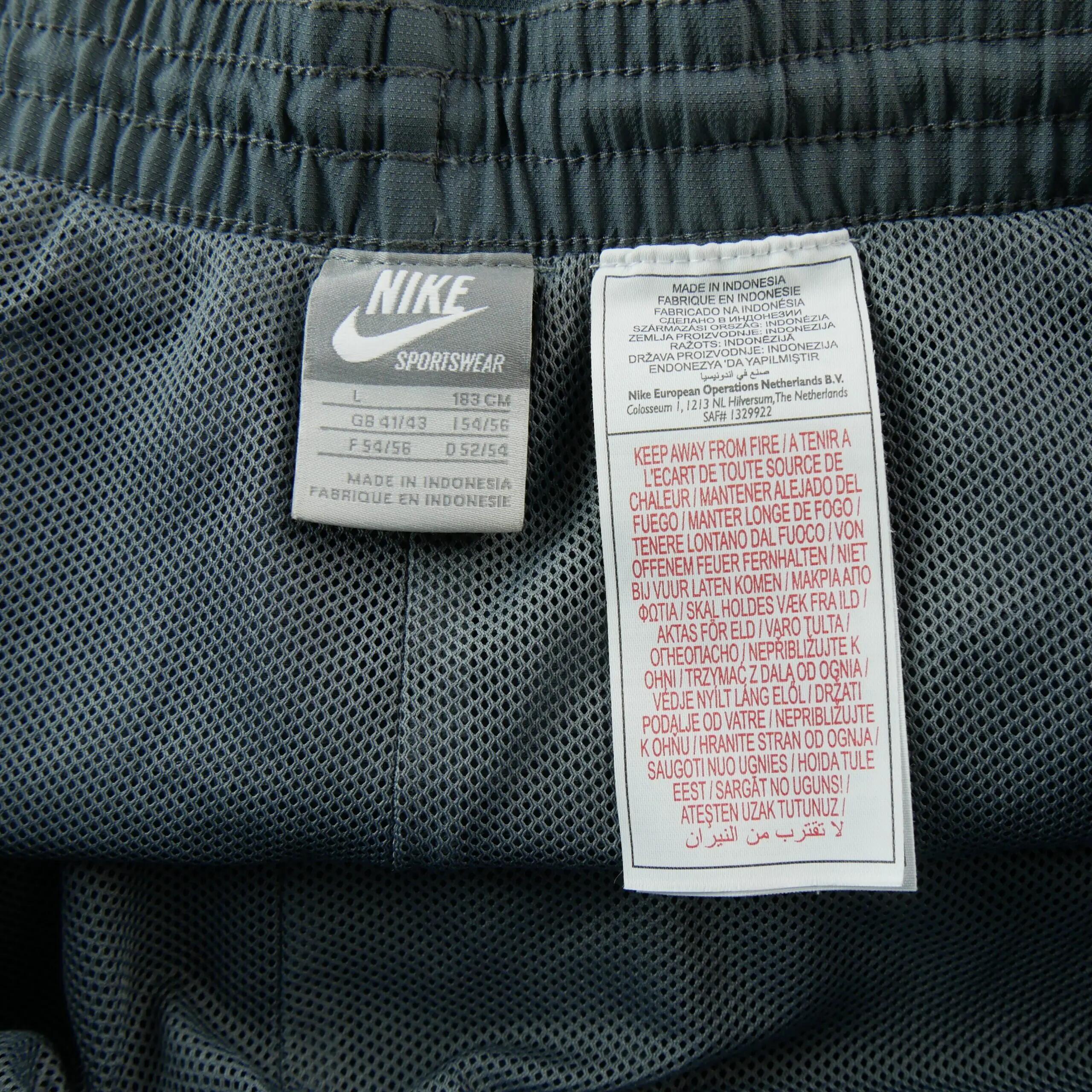 Second hand - Joggings Uomo Regular Fit Y2K - Stato molto buono 5/7
