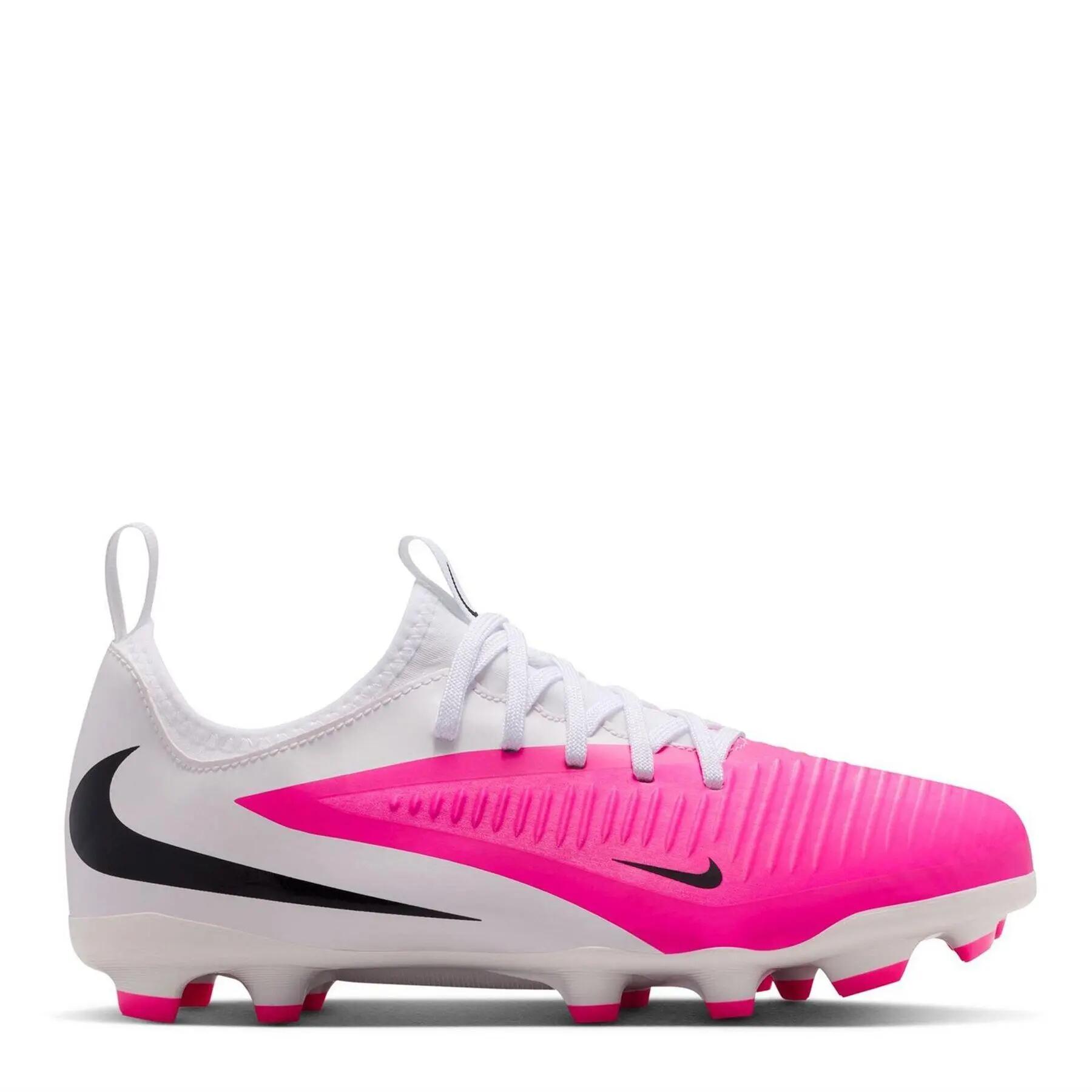 NIKE picture