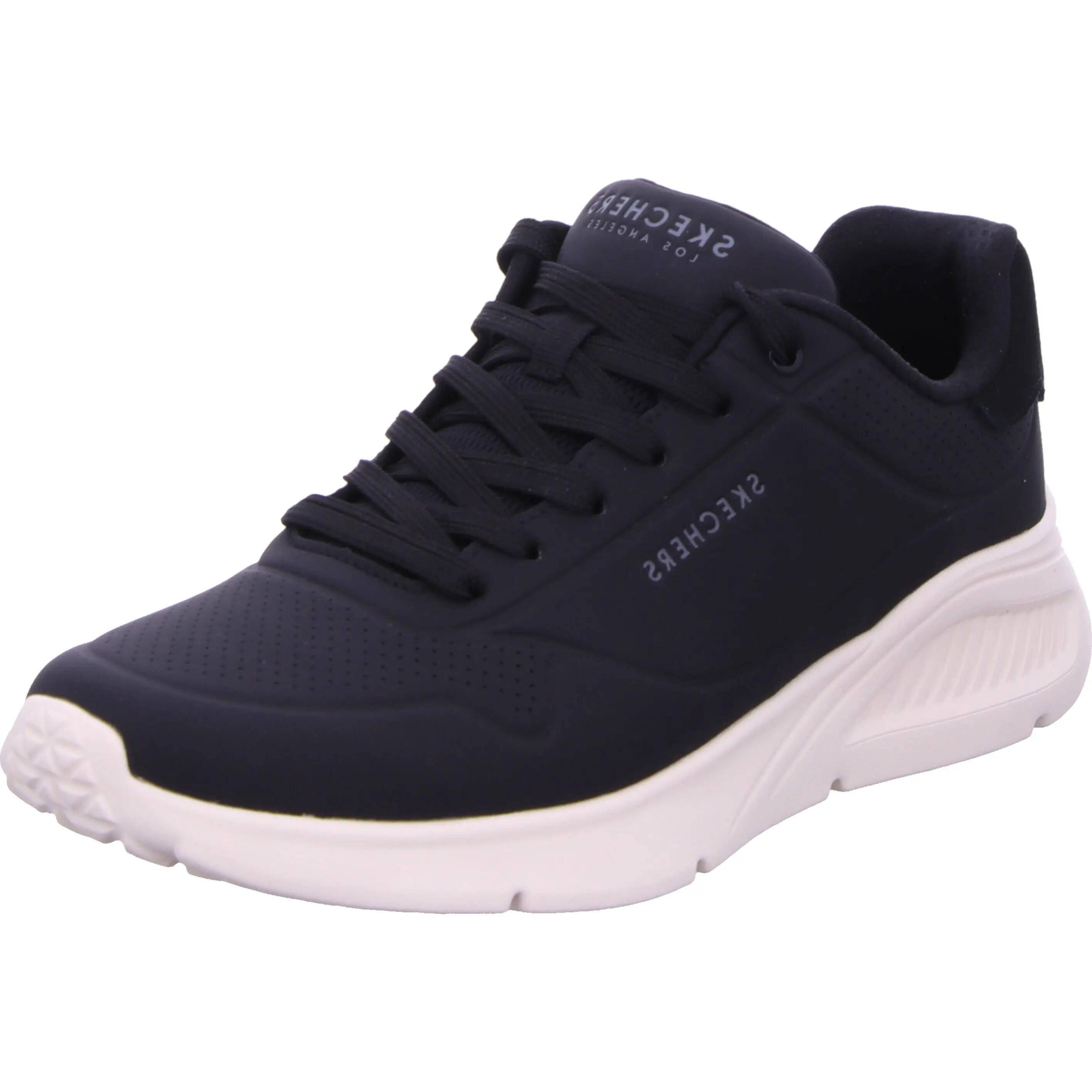 SKECHERS picture