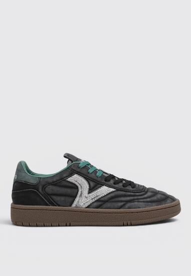 Baskets basses sport homme - Nubuck, finition lavée - Smash Pista Washed - Noir