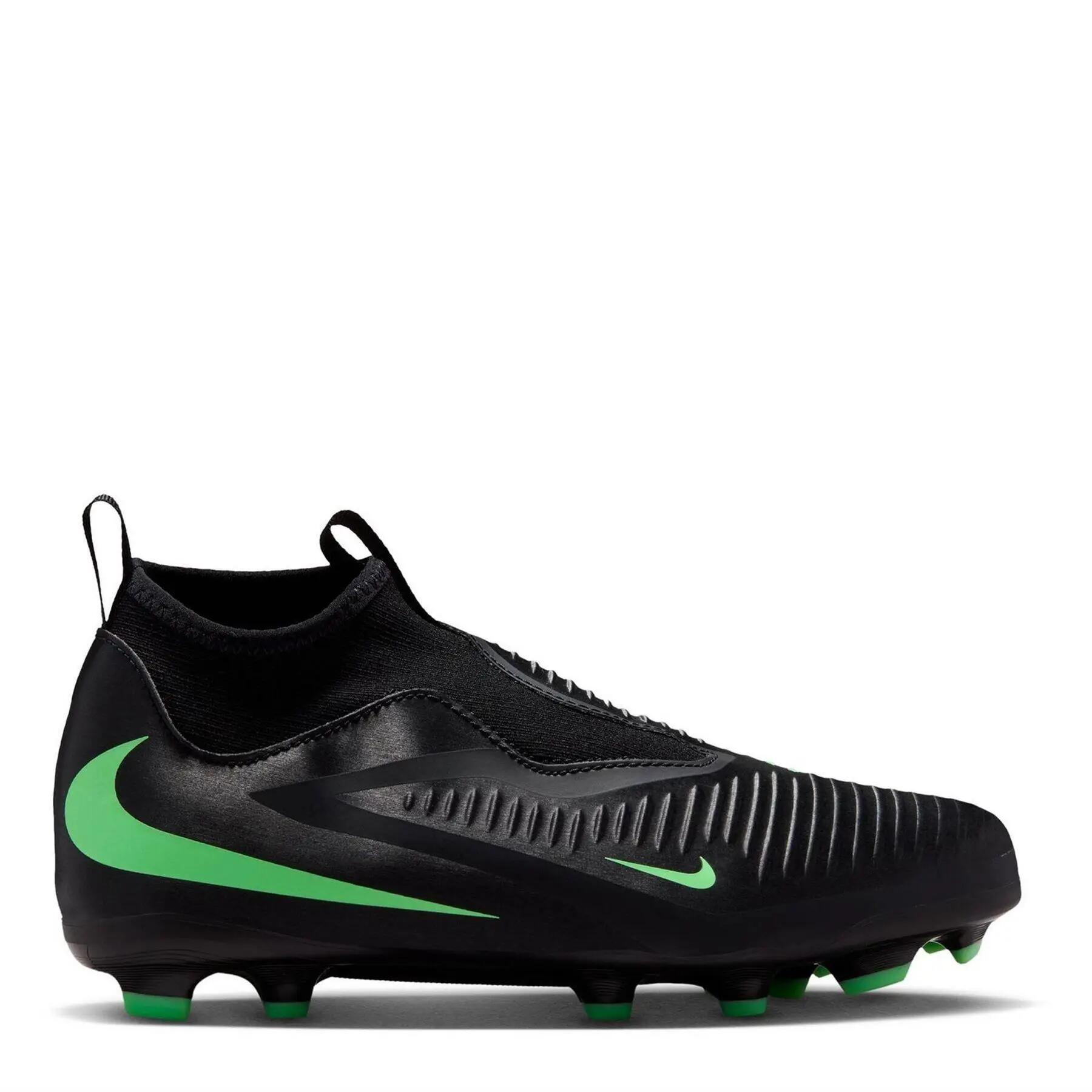 NIKE picture