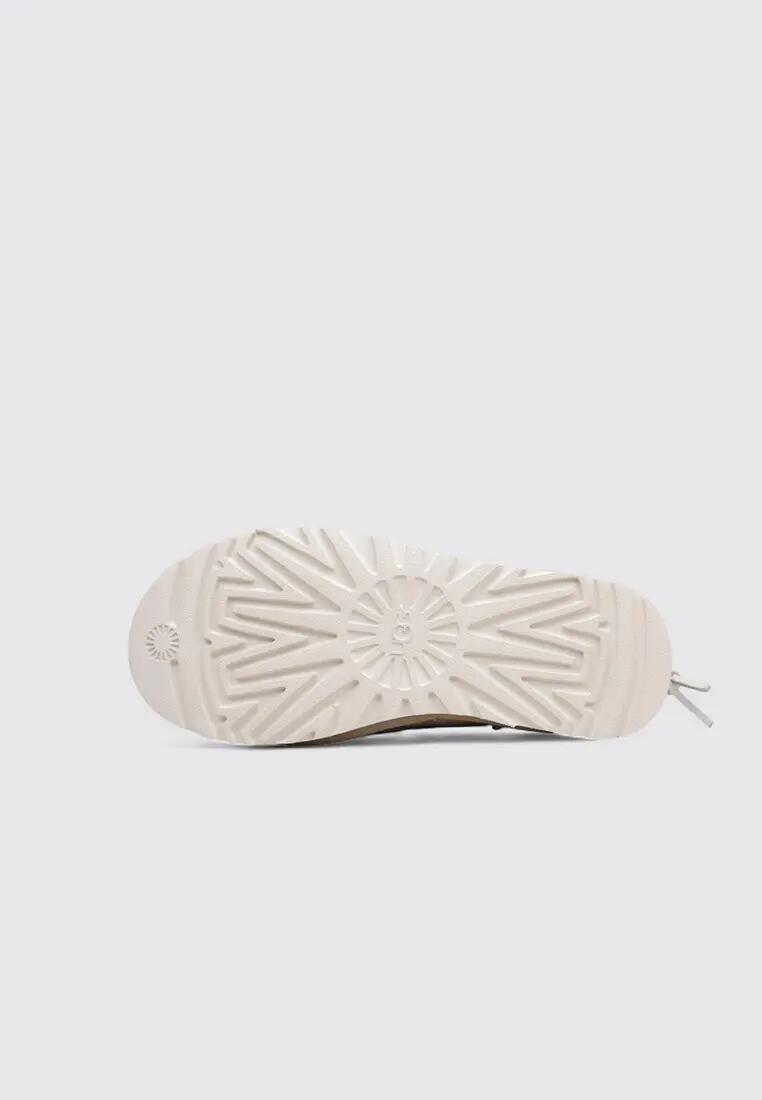 Sandale
Botte esquimau Baskets Femme UGG Classic Ultra Mini Biarritz Taup 5/5