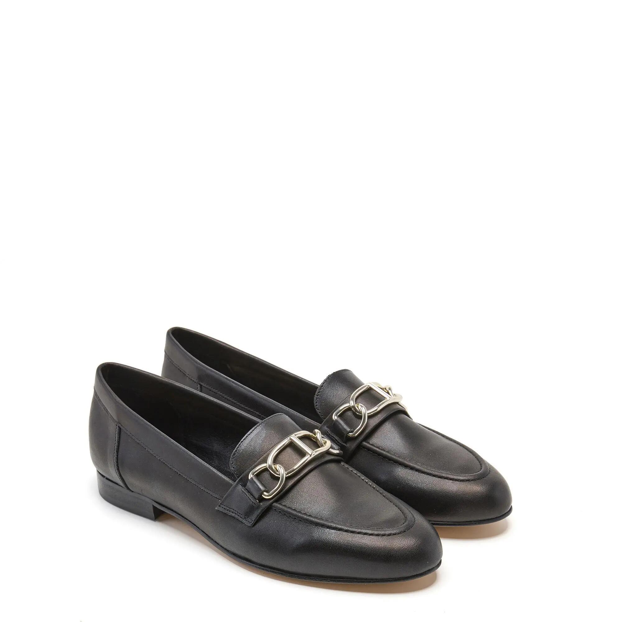 MocasinesLois Mujer 74433 Negros 2/5