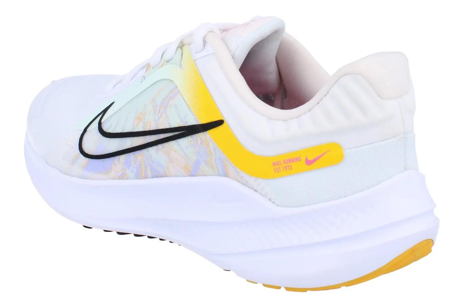 Buty do biegania damskie Nike Quest 5 Premium 2/6