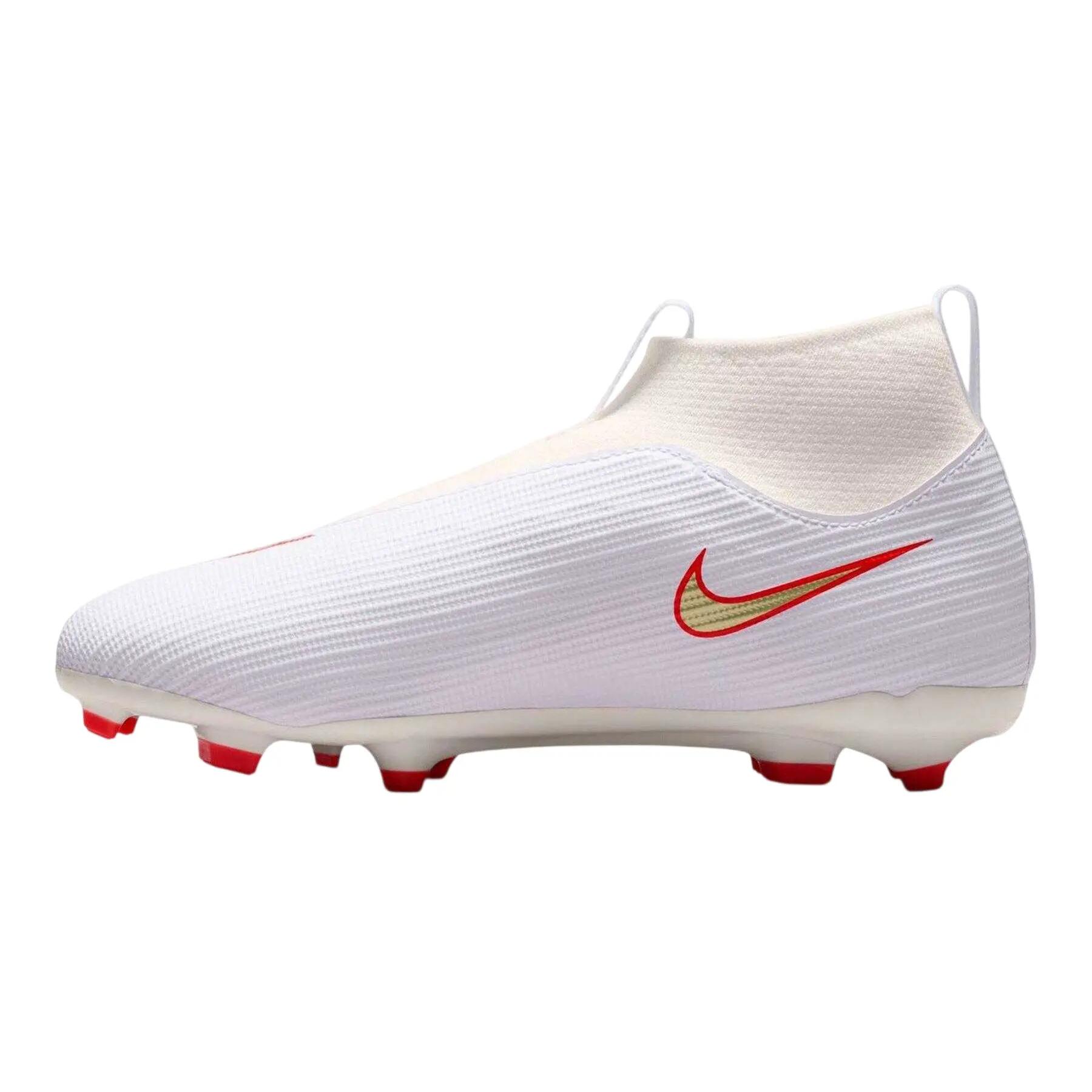 Superfly 11 Academy Scarpe Da Calcio Per Terreni Compatti Gradiente Di 3/4