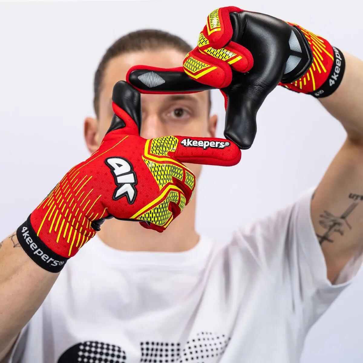 Luvas infantis 4Keepers NEO LAVA 9/14