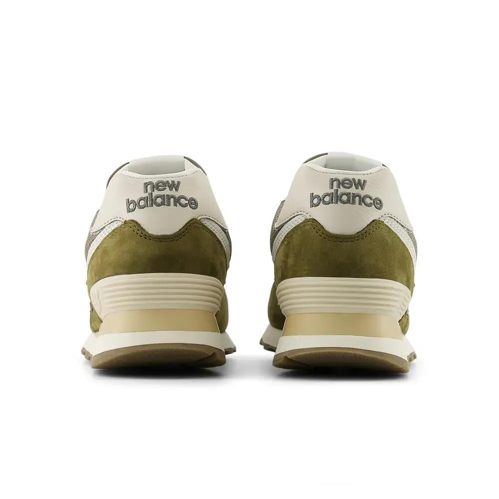 New Balance 574 Shoes in Calcium Colour 5/6