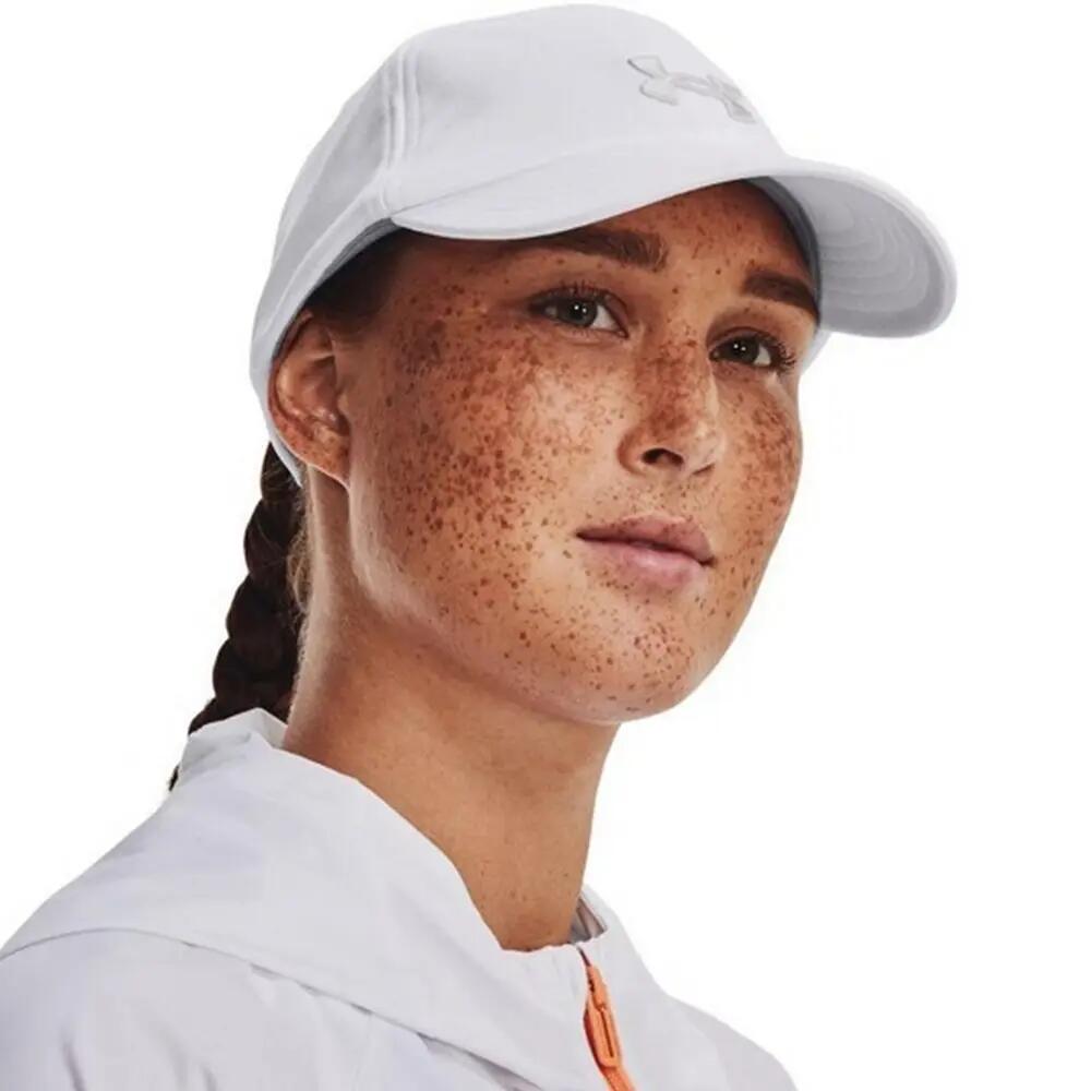 UNDER ARMOUR picture