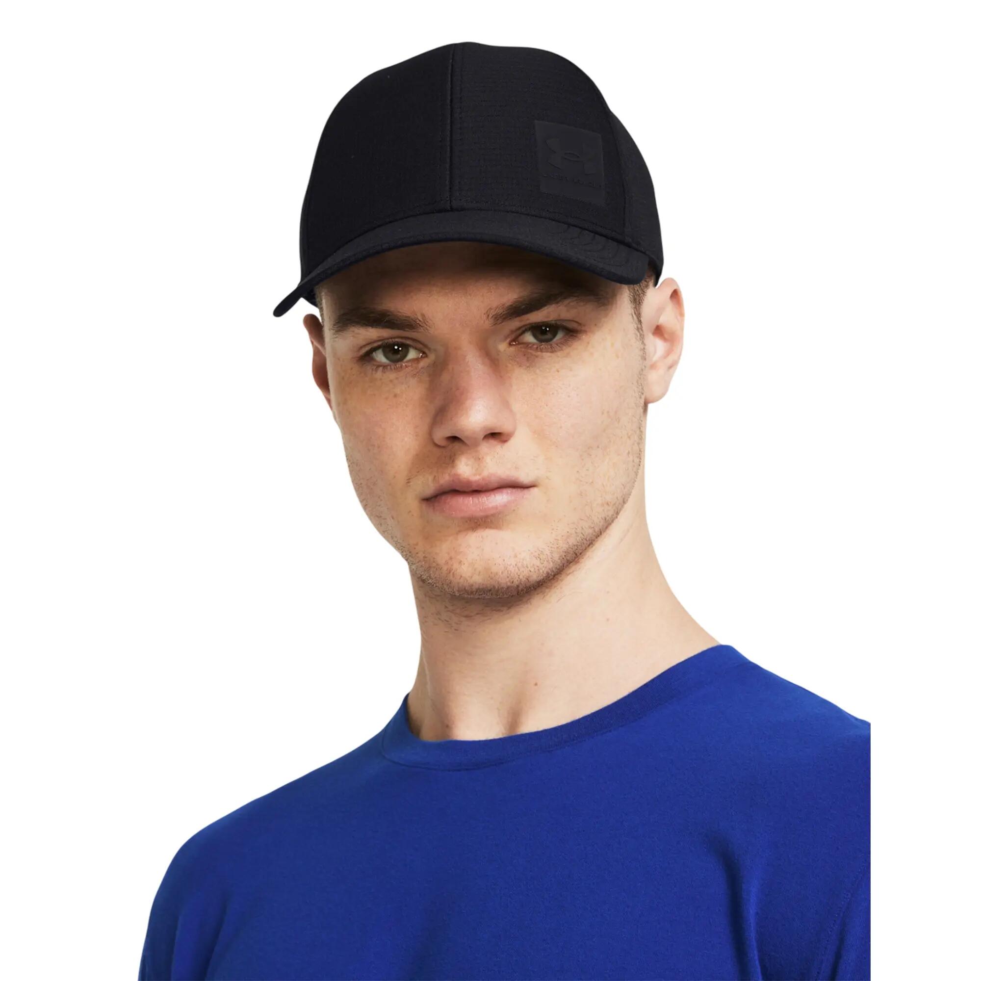 UNDER ARMOUR picture