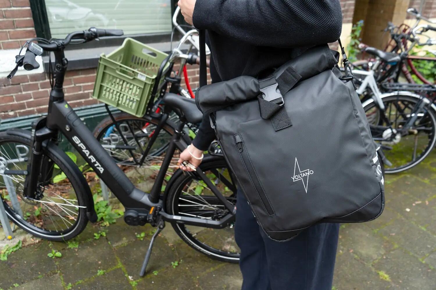 Voltano Journey Luxe Fietstas 28L - Zwart - Laptopvak - Enkele Pakaftas 3/7