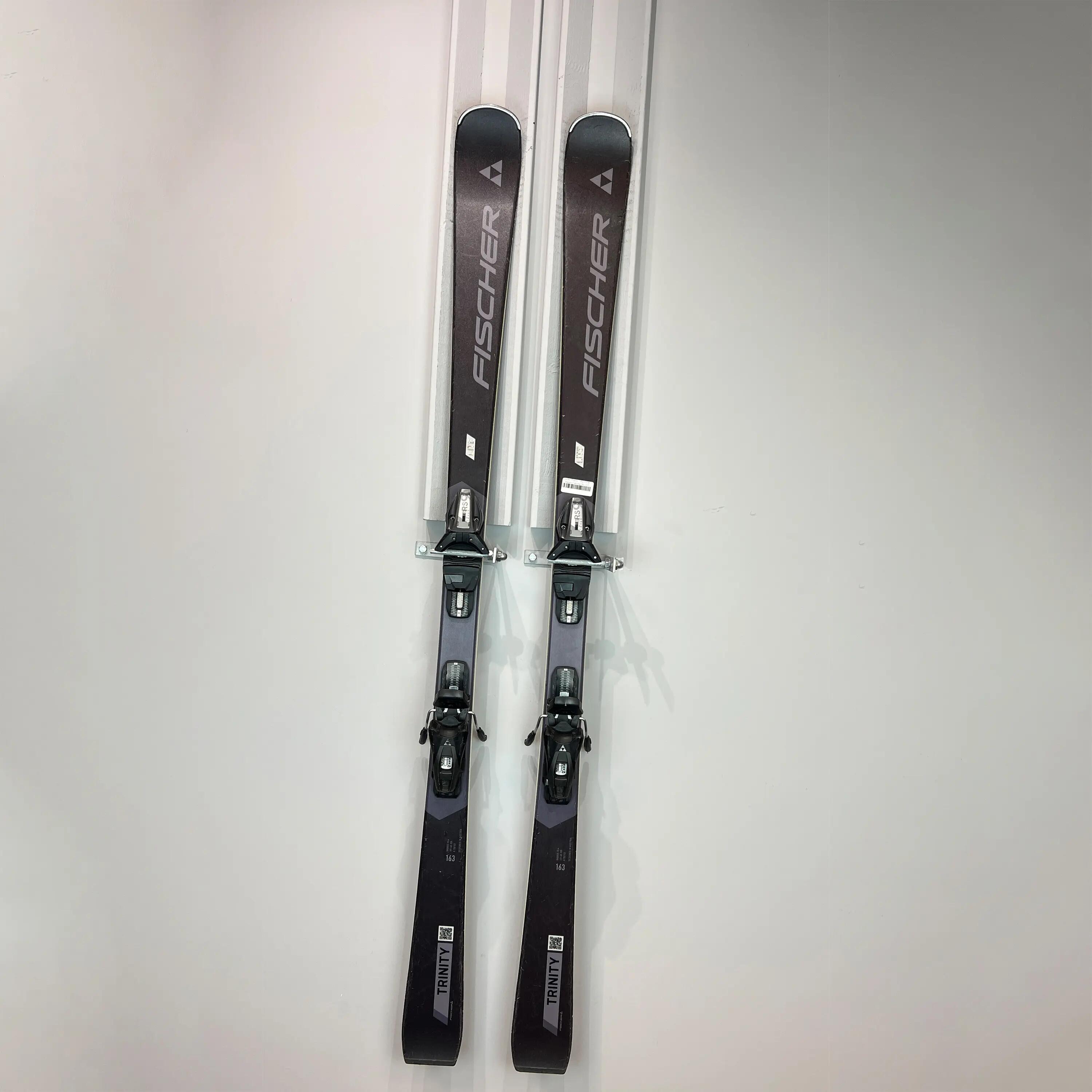 Tweedehands - Ski's Fischer Trinity + RS 9 GW - Dames Carving Ski-163 5/6