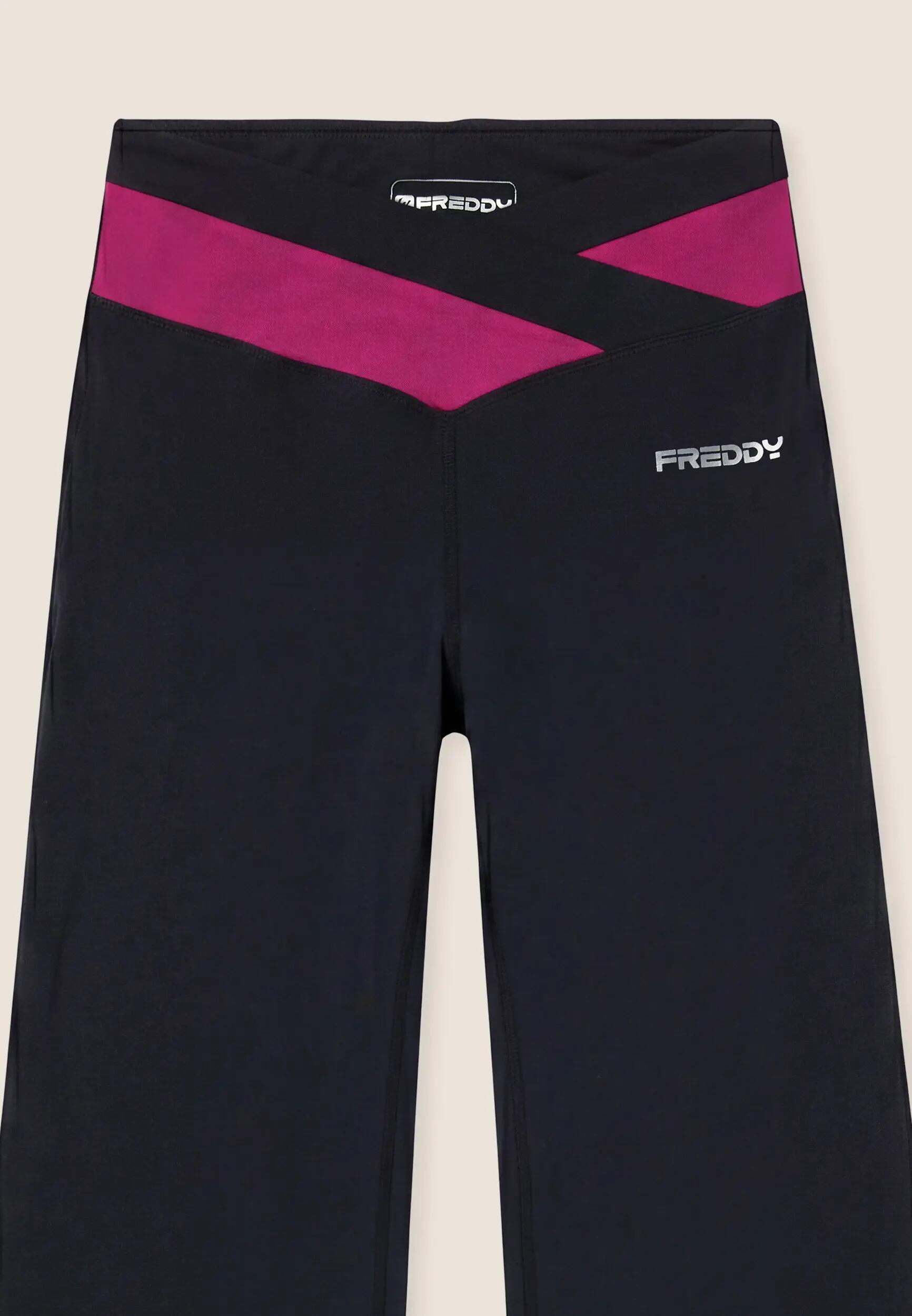 Legging évasé effet peau de pêche avec taille haute croisée 3/3
