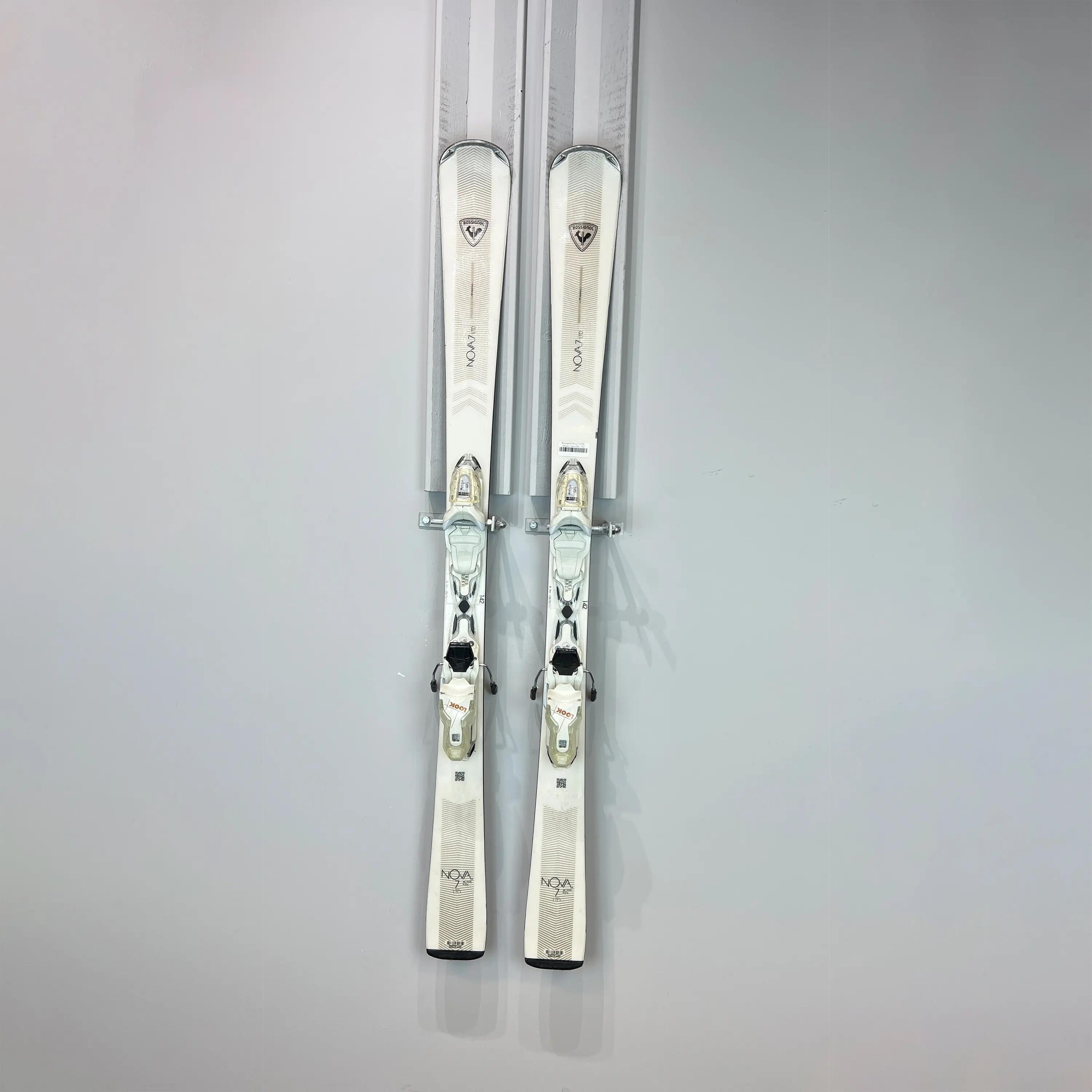 Tweedehands - Ski's Rossignol Nova 7 LTD - Dames Carve Ski -142 5/6